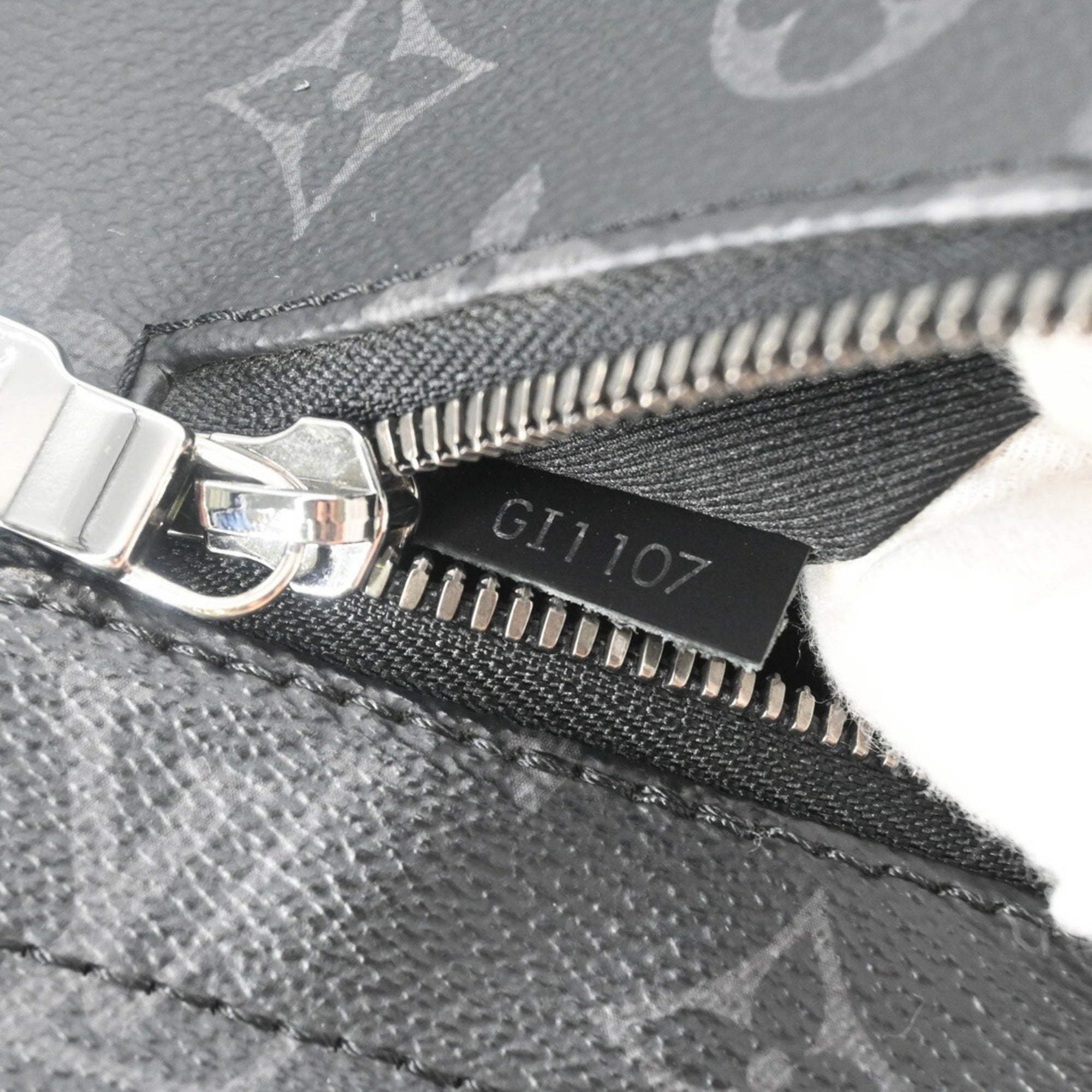 LOUIS VUITTON District MM NM Shoulder Bag, Monogram Eclipse, Black, Men's, M44001 — Like New