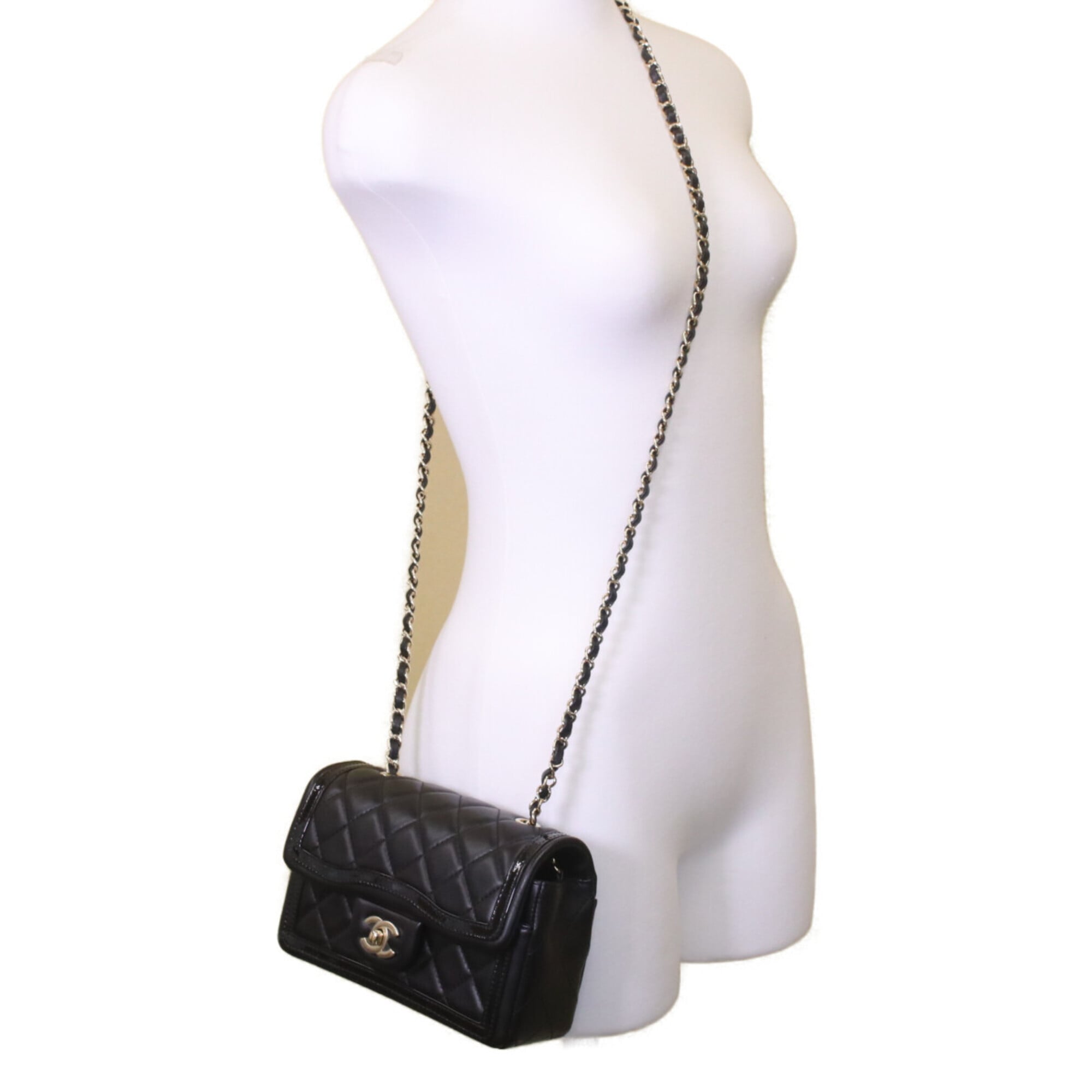 CHANEL AS4288 Matelassé 20 Black Lambskin x Patent Leather Gold Hardware Single Flap Shoulder Bag Women's — Like New