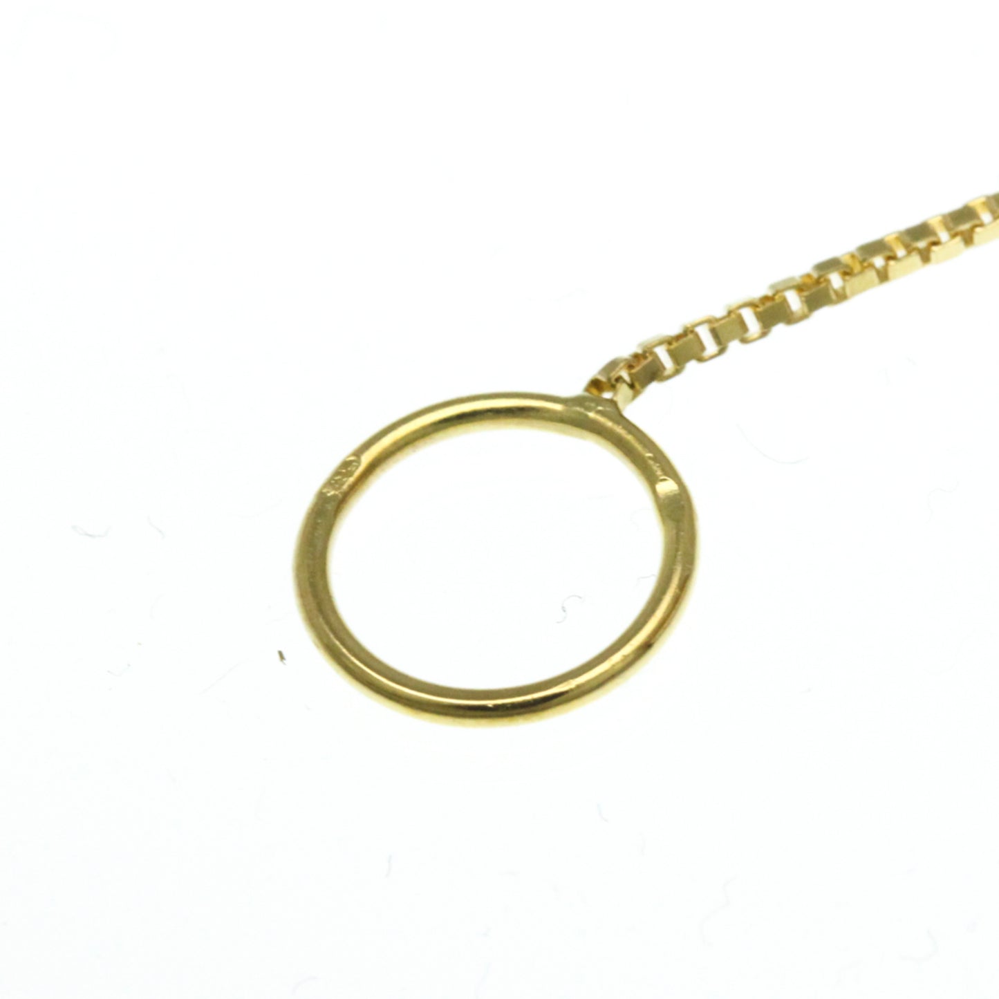 Gucci Lariat Necklace Yellow Gold (18K) No Stone Men,Women Fashion Pendant Necklace (Gold)