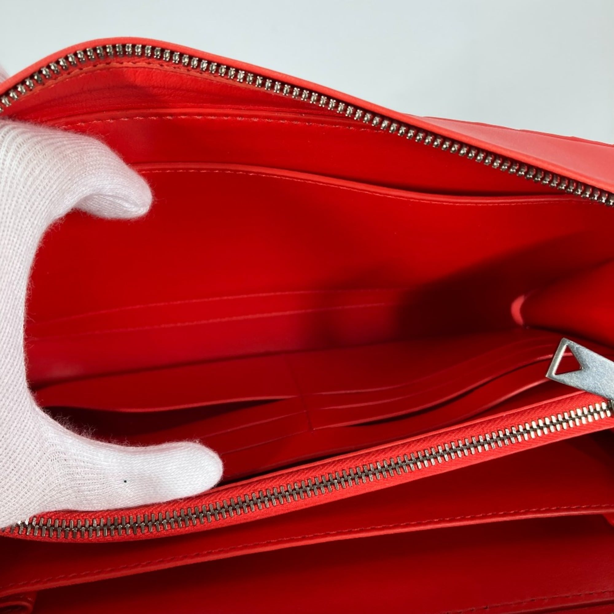BOTTEGA VENETA 650524 Bag Cluch Bag with strap Clutch bag Tomato Red — Like New