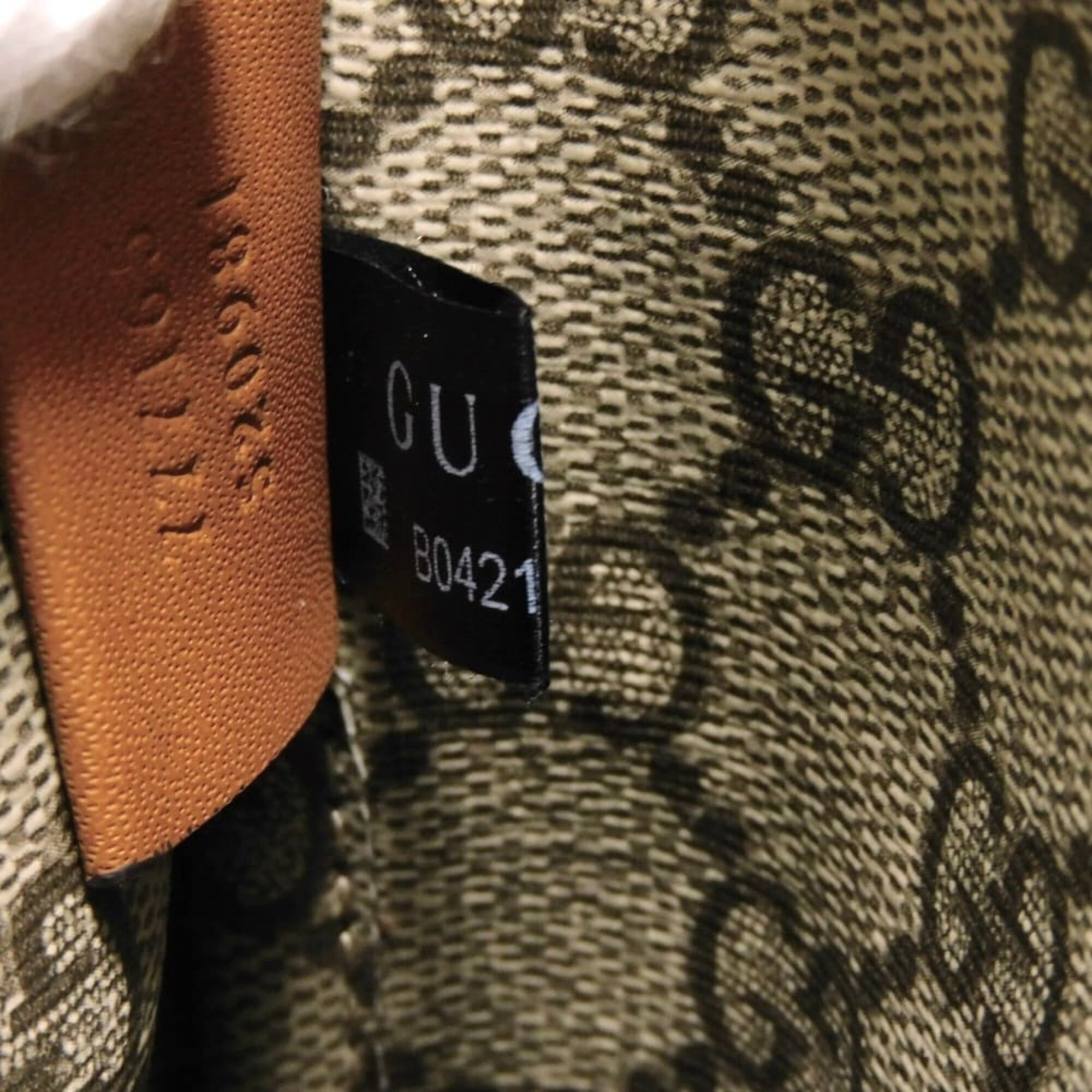 Gucci GUCCI Clutch Bag Logo Print Pouch Canvas Brown GG Supreme Cotton Linen Natural 777165 FACUL 8451 Men's Women's — Like New