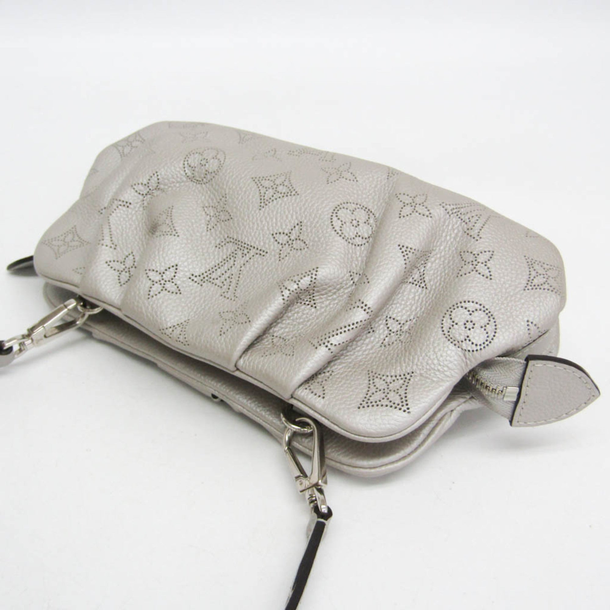 Louis Vuitton Mahina Scala Mini M80904 Women's Clutch Bag,Shoulder Bag Silver — Like New