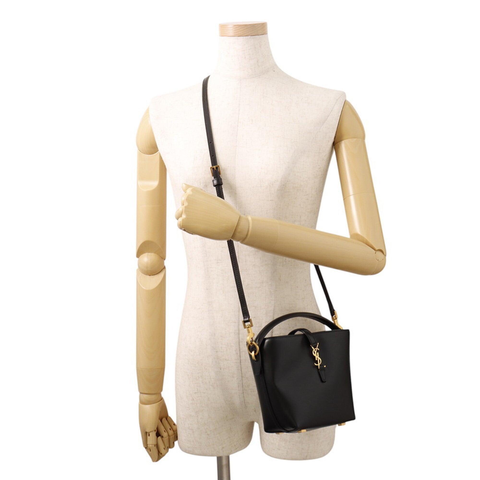 Yves Saint Laurent Saint Laurent Paris Handbag LE 37 Mini Bucket Bag Calf Leather 765870 SAINT LAURENT PARIS Black 2-way — Like New