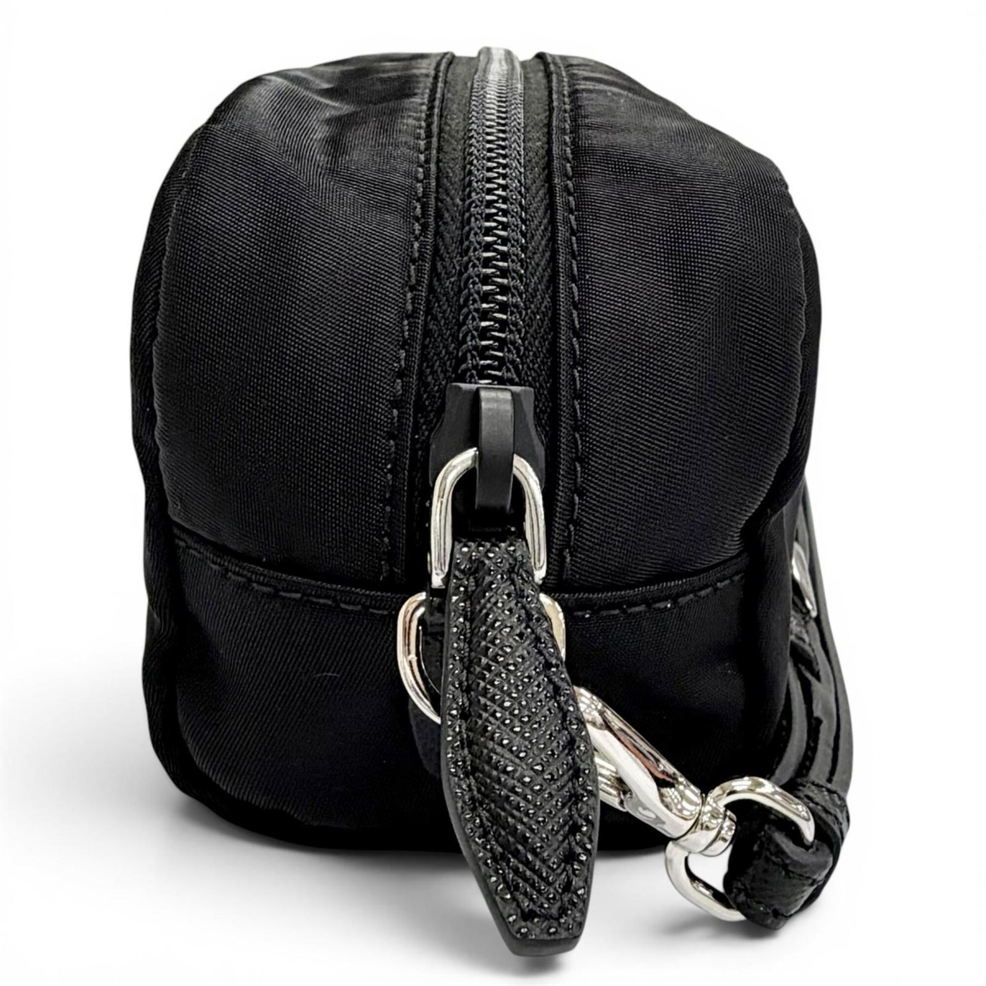 PRADA 1NS175 Vera Re-Nylon Mini Pouch Small Current Model Triangle Logo Plate Cosmetic Black Made in Italy Women's — Like New