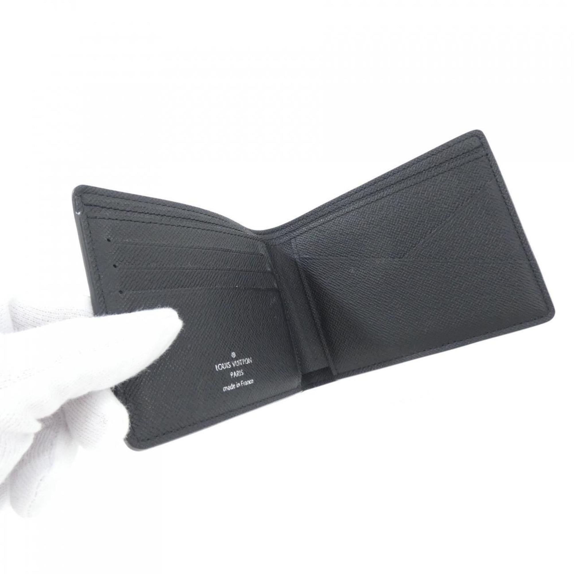 Louis Vuitton Taiga Portefeuille Multiple M30531 Billfold