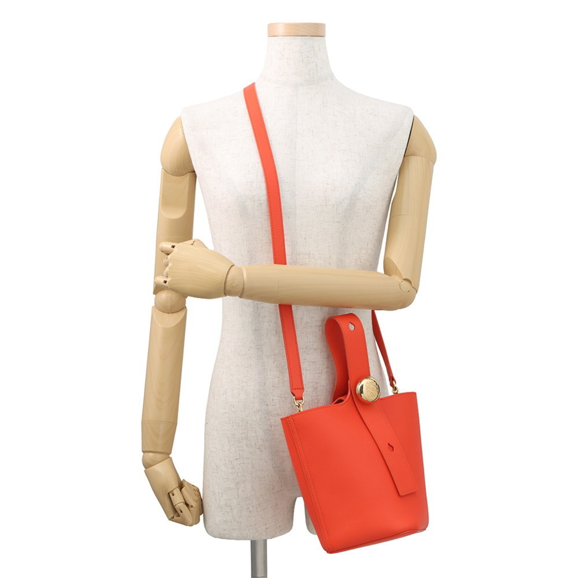 Loewe Pebble Bucket Bag Mini AANBBBMX01 2-way