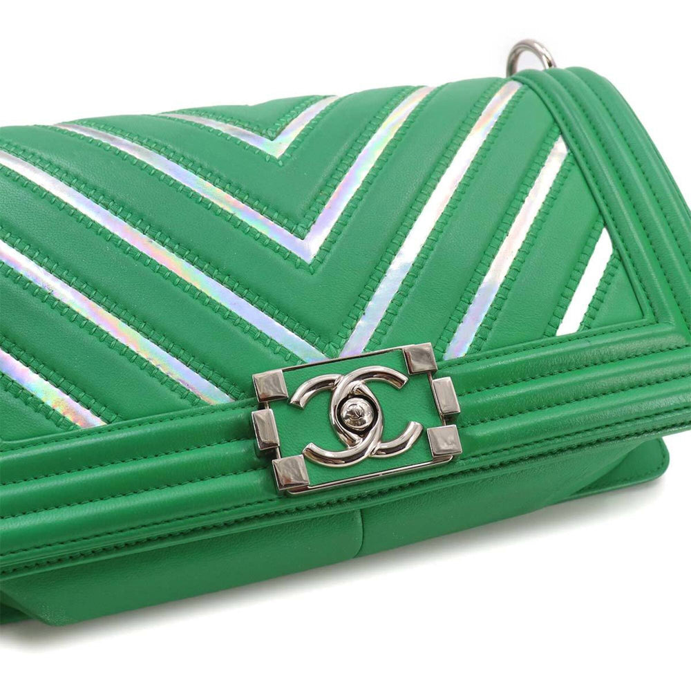 Chanel Boy Chain Shoulder Handbag, Lambskin, Green, A67086, Silver Hardware — Like New