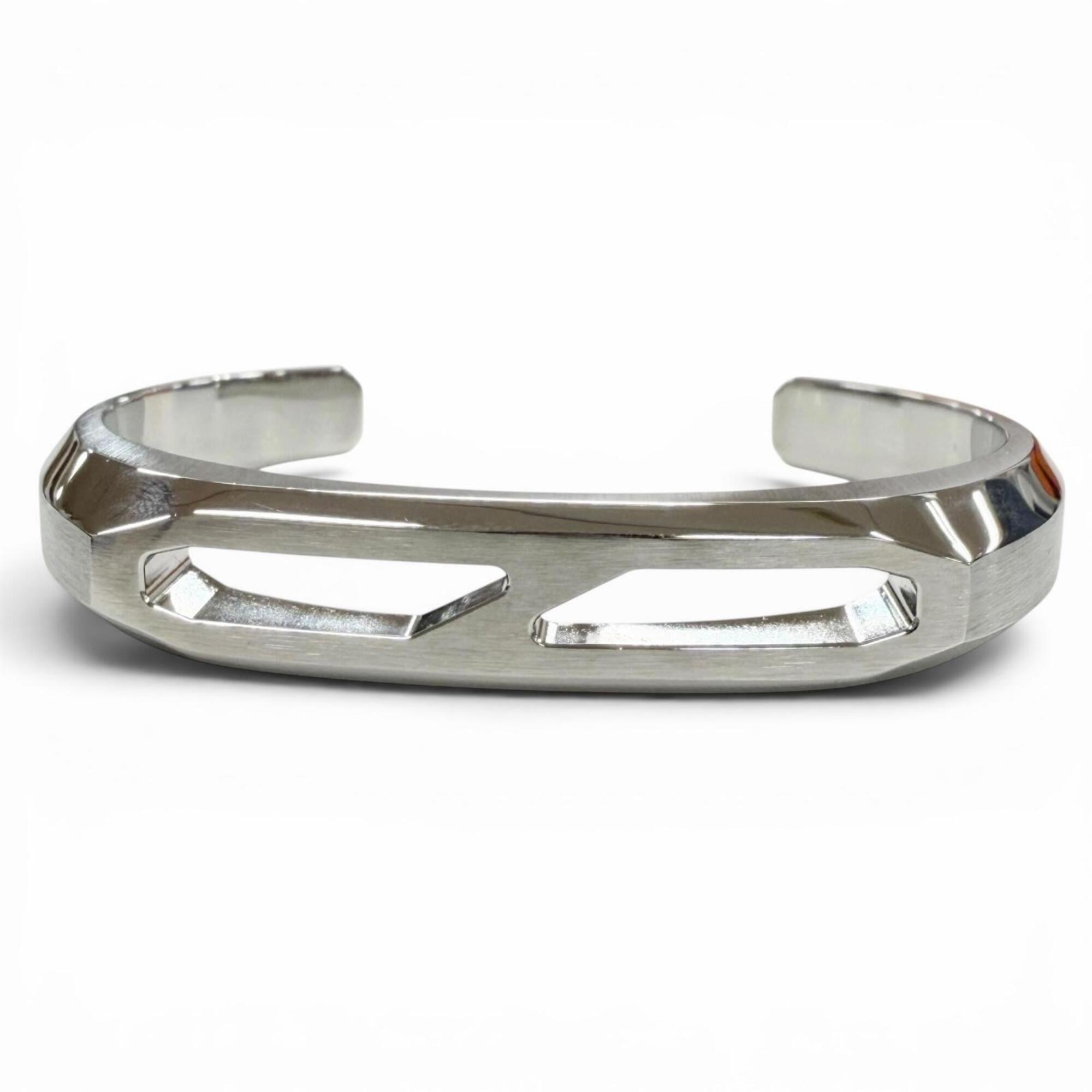 HERMES Delta Cuff Metal T5 Bangle Bracelet, 2020 Model, Silver, Made in France, Men's/Women's Accessory, Comes with Box and Dust Bag — Like New