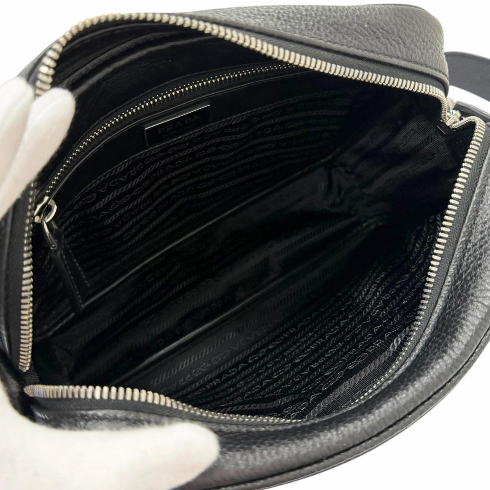 PRADA 2VH189 Leather Triangle Logo Crossbody Shoulder Bag, Black, Made in Italy, Recommended for Men — Like New