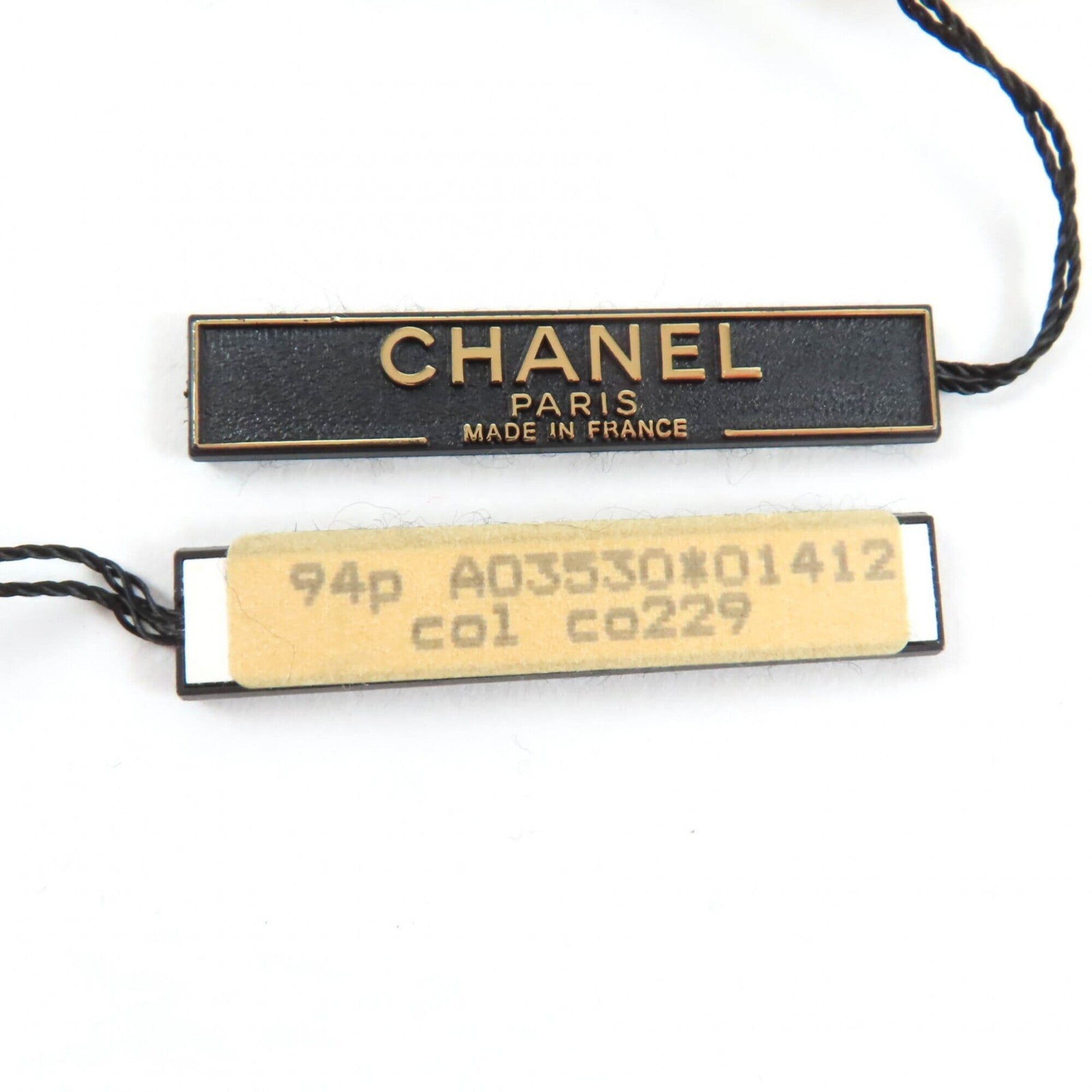 CHANEL Vintage 94P A03530 Logo Design Armband, Black with Gold Hardware, Box, Women's — Like New