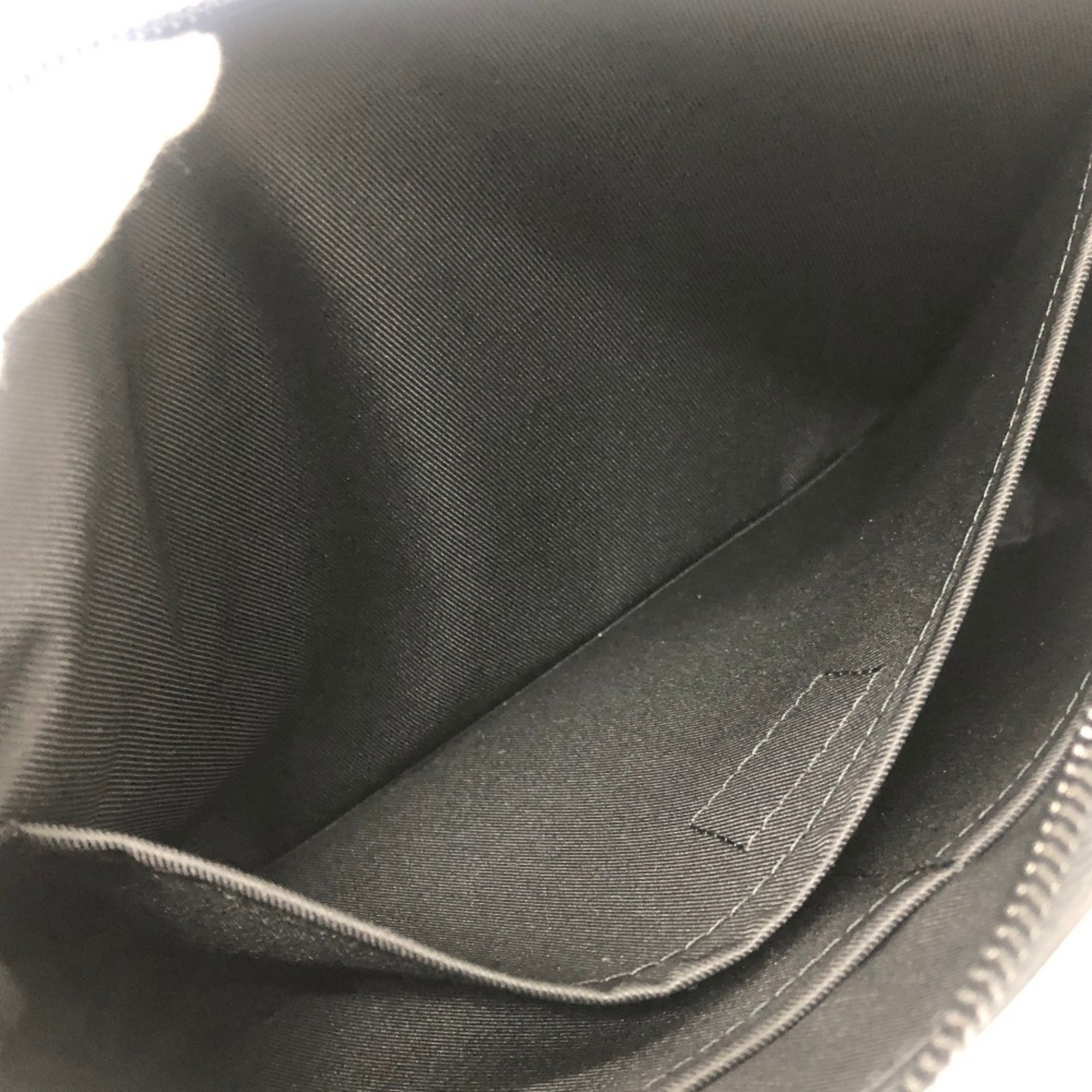 LOUIS VUITTON M82545 Pochette Voyage Souple Bag Clutch Second Men's Black — New