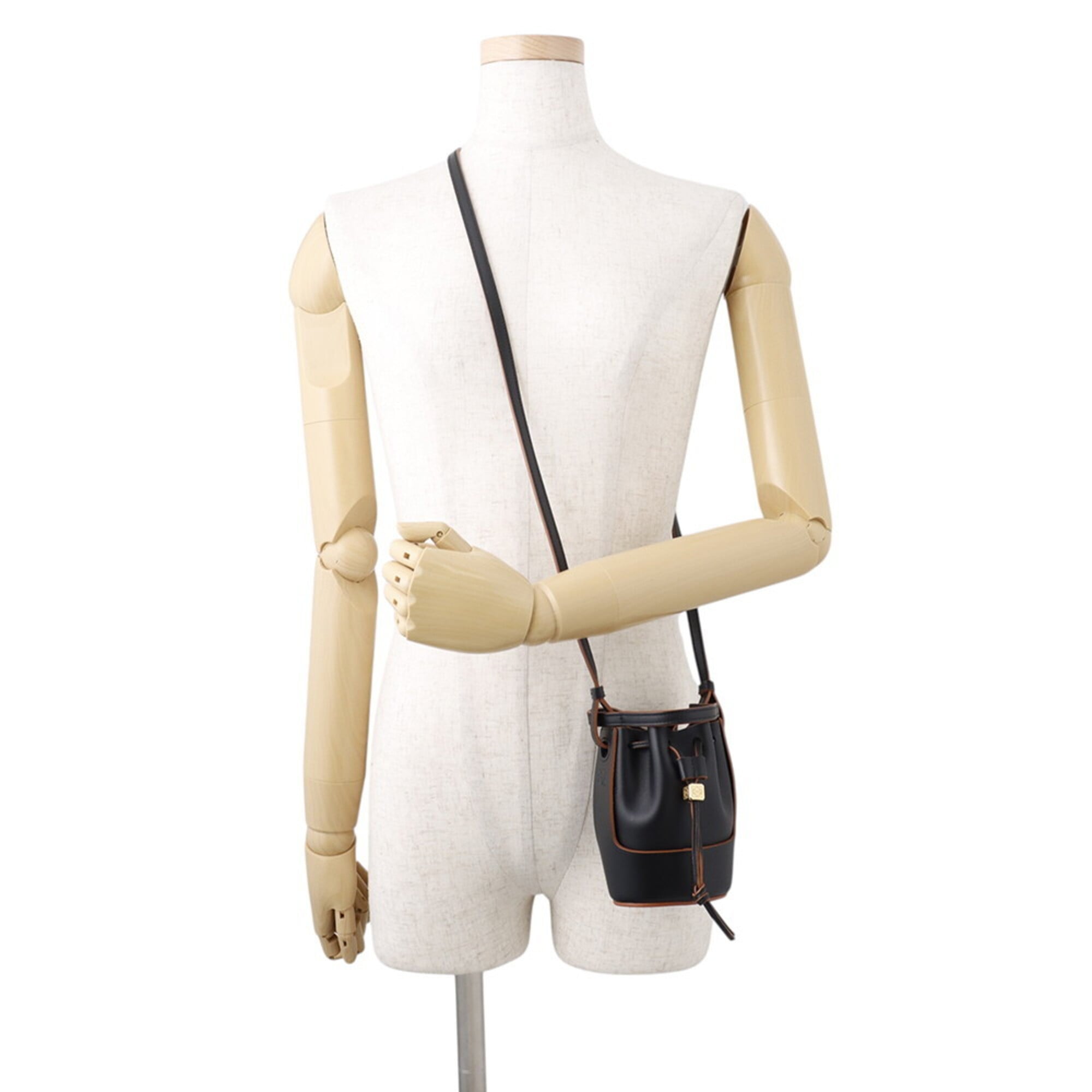 Loewe Balloon Nano Bag Leather Shoulder A710R85X01 LOEWE Black Handbag — Like New