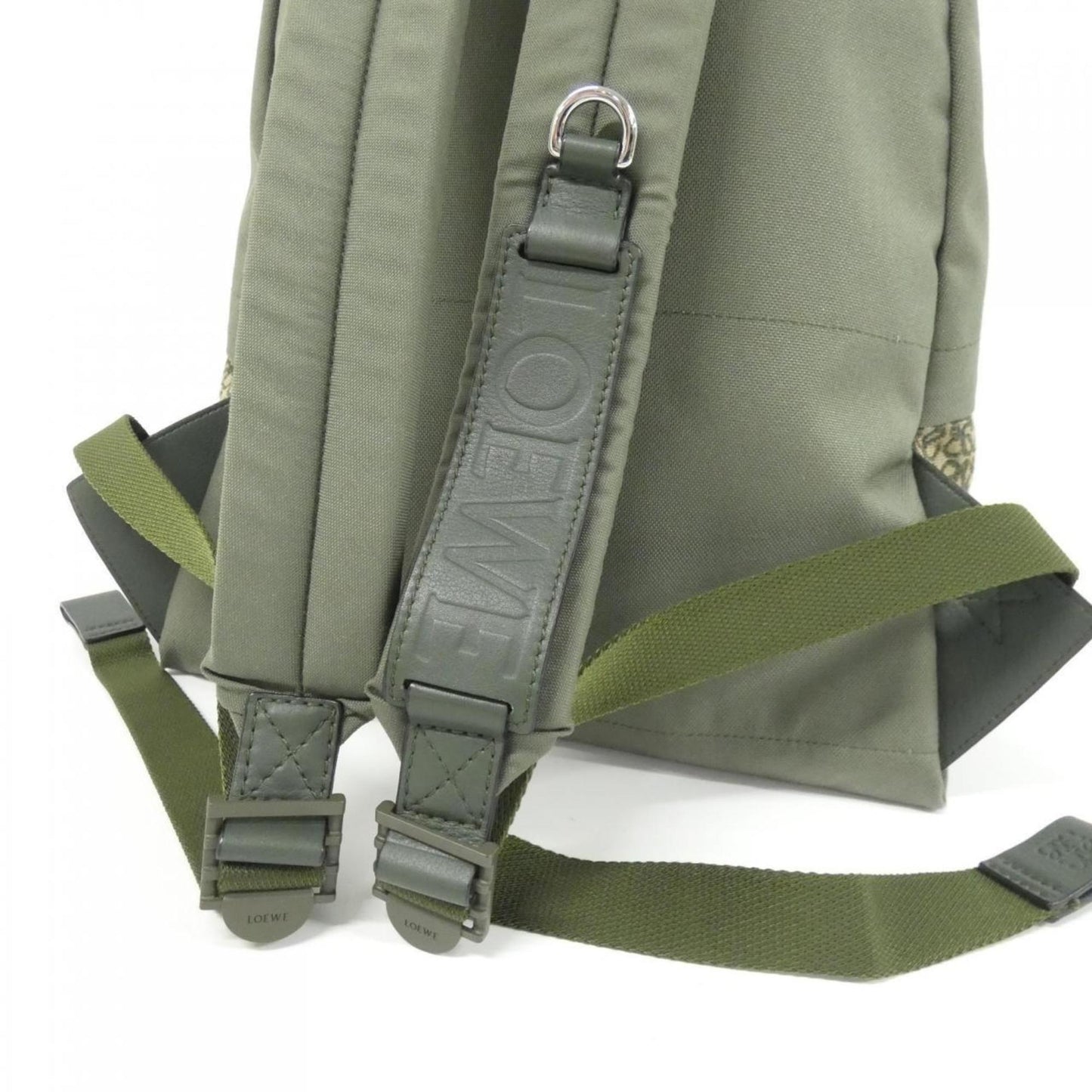 Loewe ROUND SLIM Backpack B664R17X01