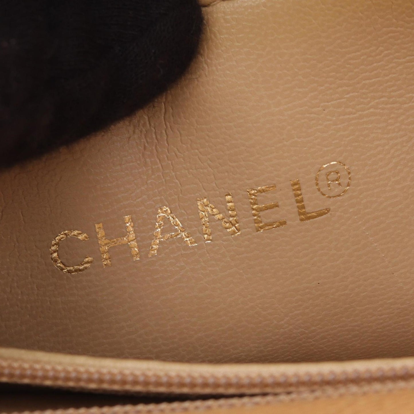 CHANEL Coco Mark Tote Bag in Grained Calf Leather, Beige