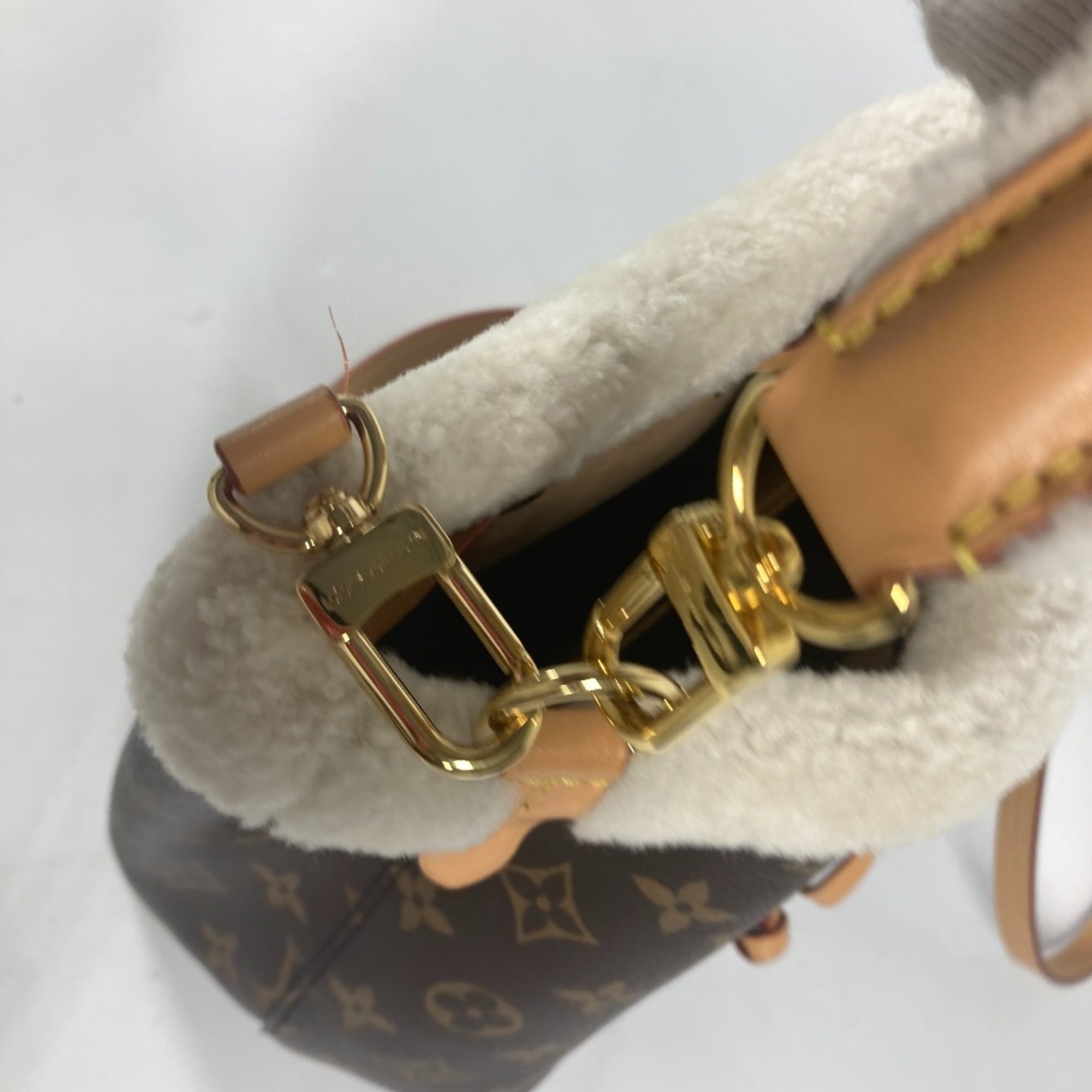 LOUIS VUITTON M46319 Monogram NeoNoe BB Bag, Handbag, Fur Shoulder Canvas, Women's, Brown, MO-241020-9 — Like New