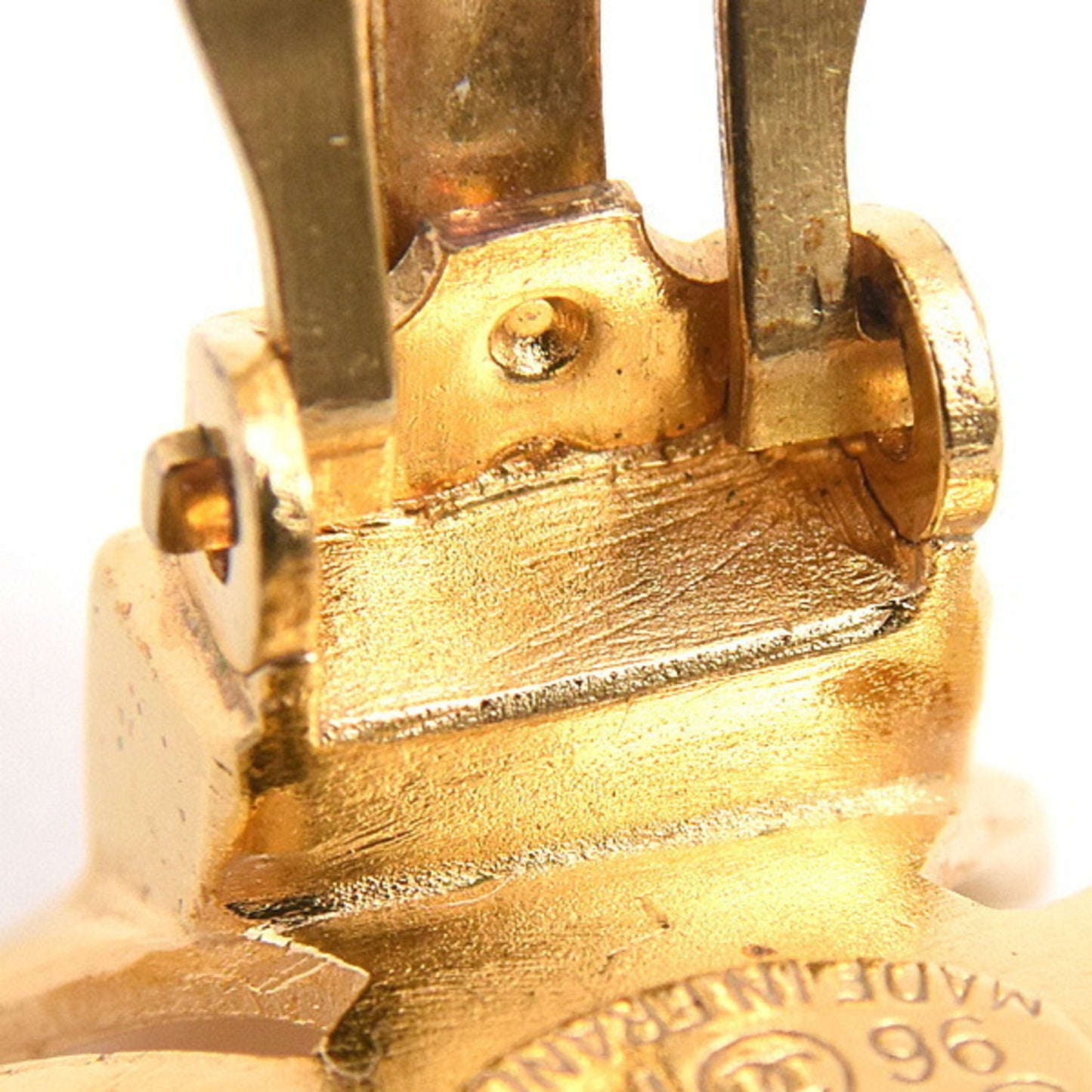 Chanel Earrings for Women, Flower Design Earrings, Coco Mark, Fake Pearl, Gold Color, CHANEL 96P GP