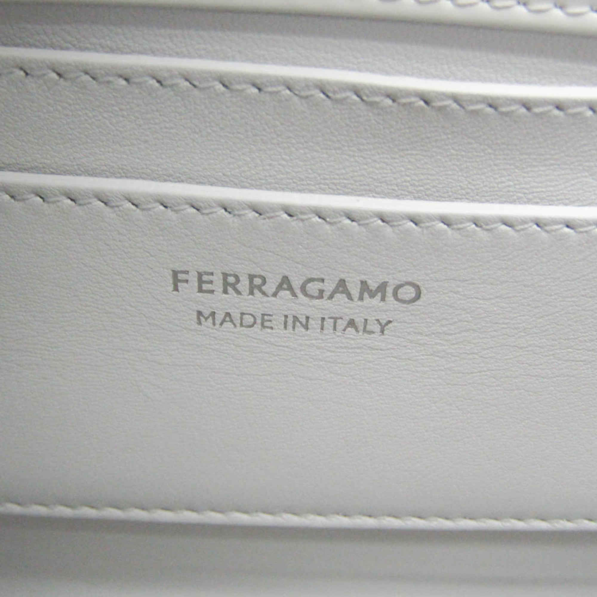 Salvatore Ferragamo Gancini Wanda AU-21 3485 Women's Leather Handbag,Shoulder Bag White — Like New