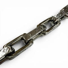LOUIS VUITTON (Louis Vuitton) 2022 Model M00308 Bracelet Chain Monogram Metal Approx. 22cm Silver L Made in Italy Men's — Like New