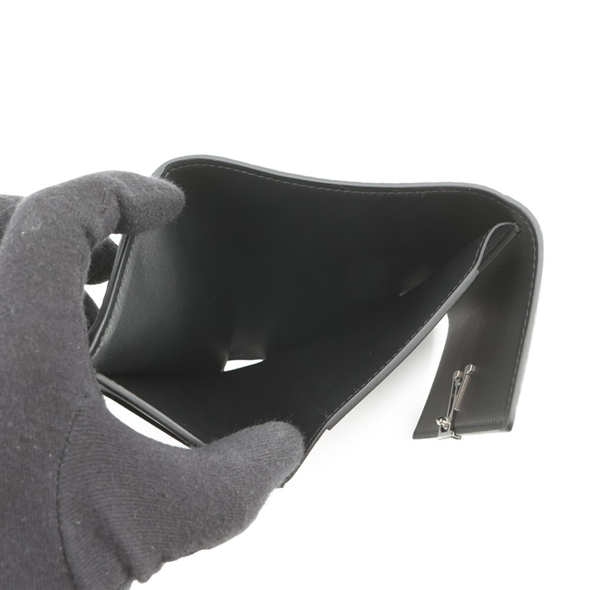 Louis Vuitton Tri-fold Wallet, Taurillon Leather/Painted Dots, LV×YK, Portefeuille Capucines Compact, M81963, Black, Designed by Yayoi Kusama