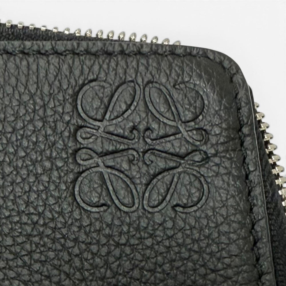 LOEWE C660Z81X01 Leather Anagram Embossed Logo L-Zip Pouch Second Bag Clutch Black Men's — Like New
