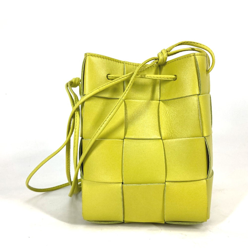 BOTTEGA VENETA 680218 Crossbody Bucket Pochette Shoulder Bag Kiwi Light green — Like New