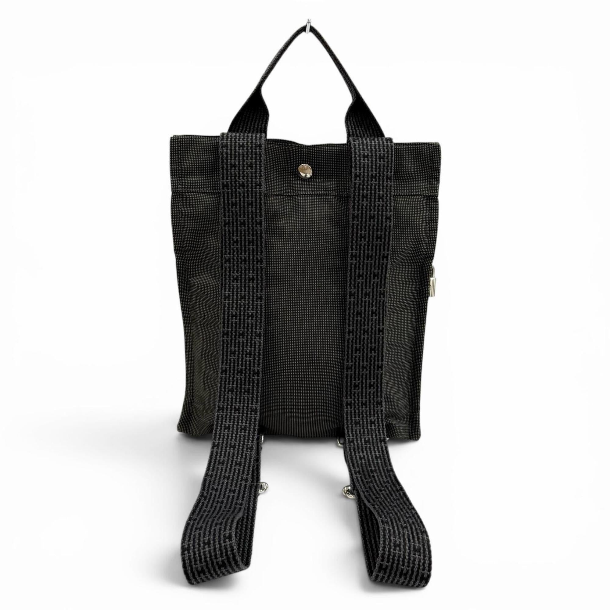 HERMES Hermes Herline Ad PM Canvas Backpack Daypack with Padlock, Gray, Made in France, Women's — Like New