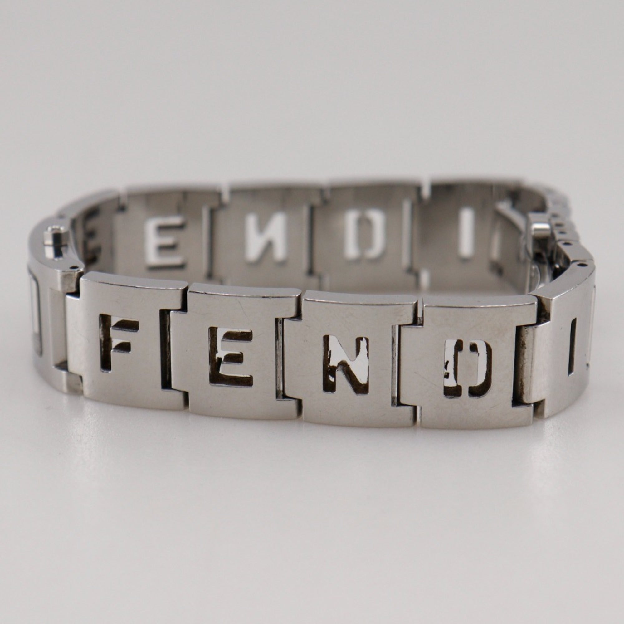 Fendi Olologi Women's Watch, 3150L Stainless Steel, Silver Quartz Movement, Analog Display, Blue Dial — Good