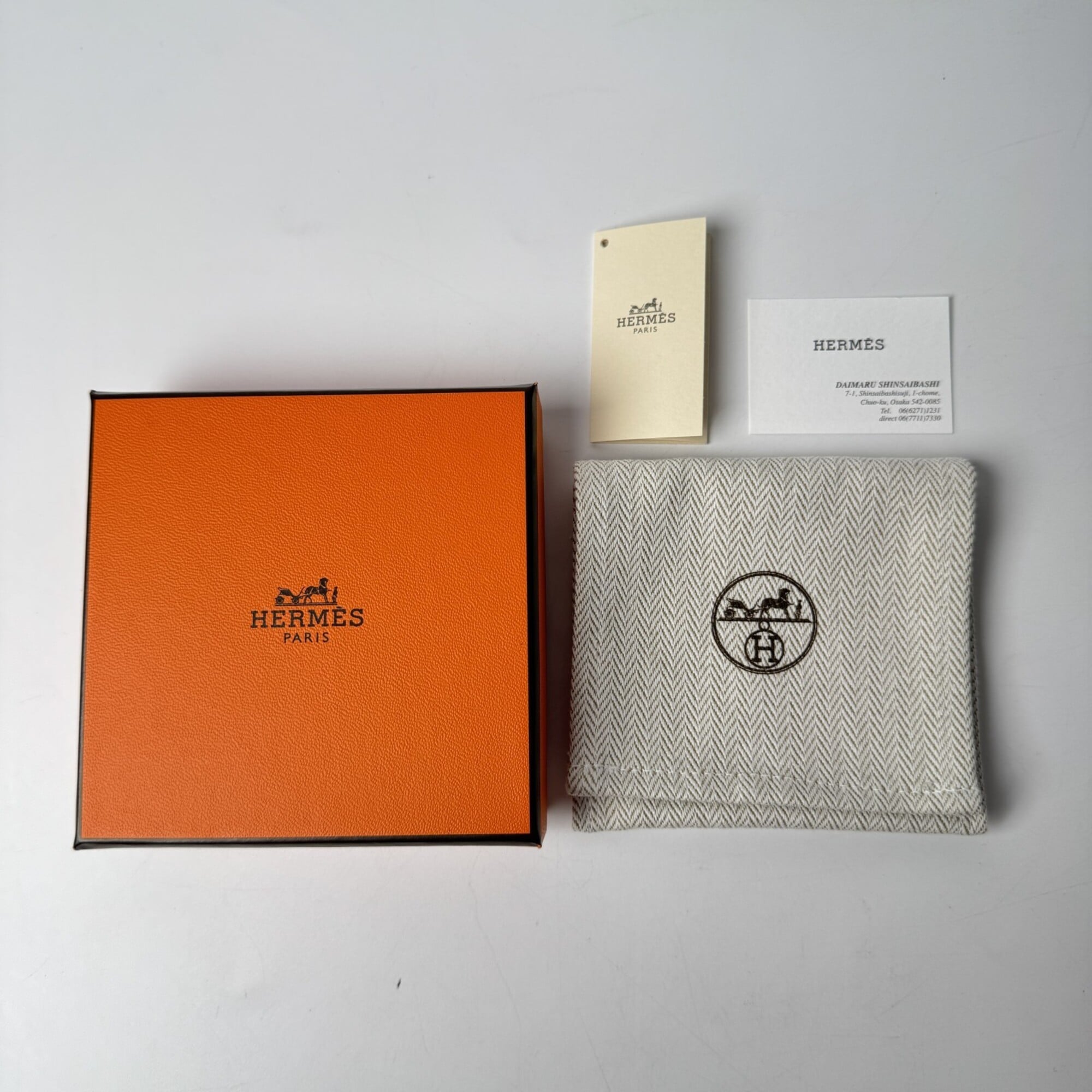 Hermes HERMES Mon Petit Kelly PM Silver Hardware Necklace for Women — Like New