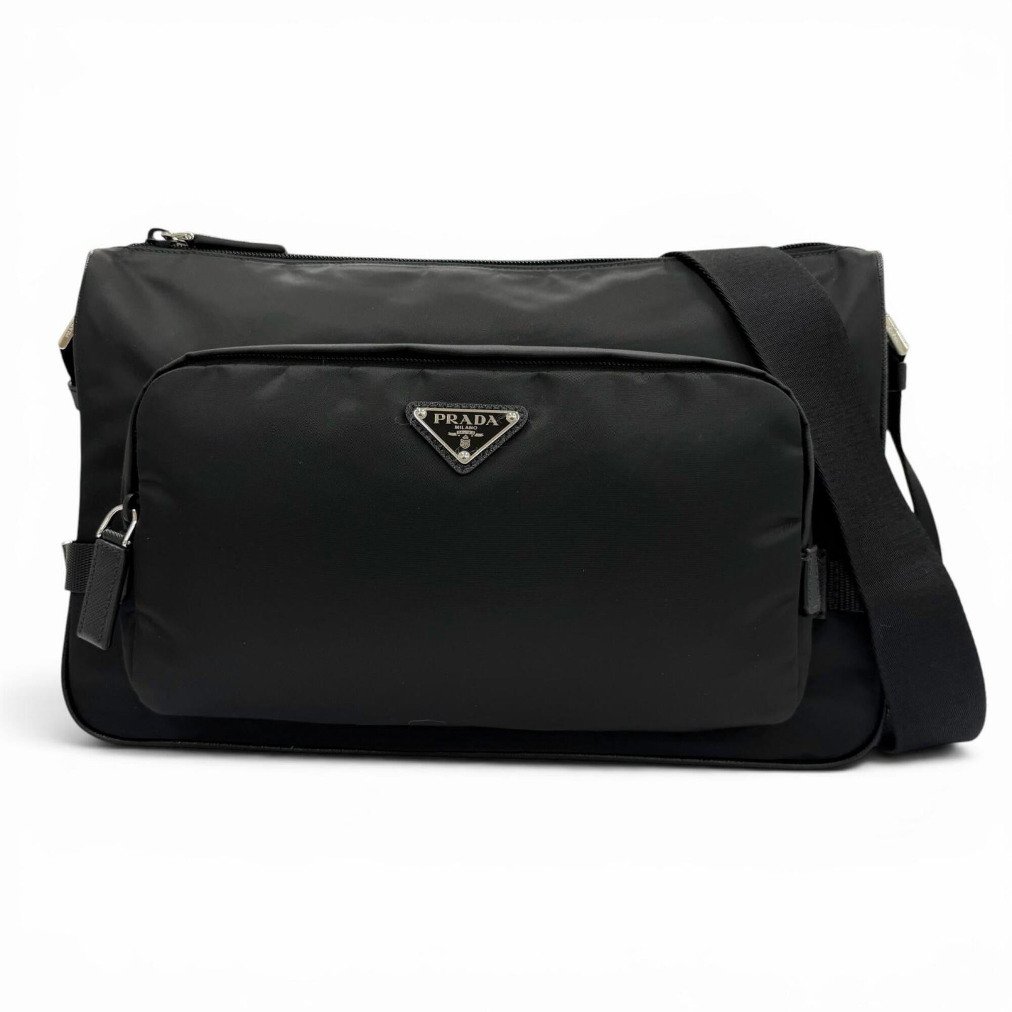 PRADA 2VH191 Nylon Leather Triangle Logo Plate Re-Nylon Shoulder Bag Black Made in Italy Men's — Like New
