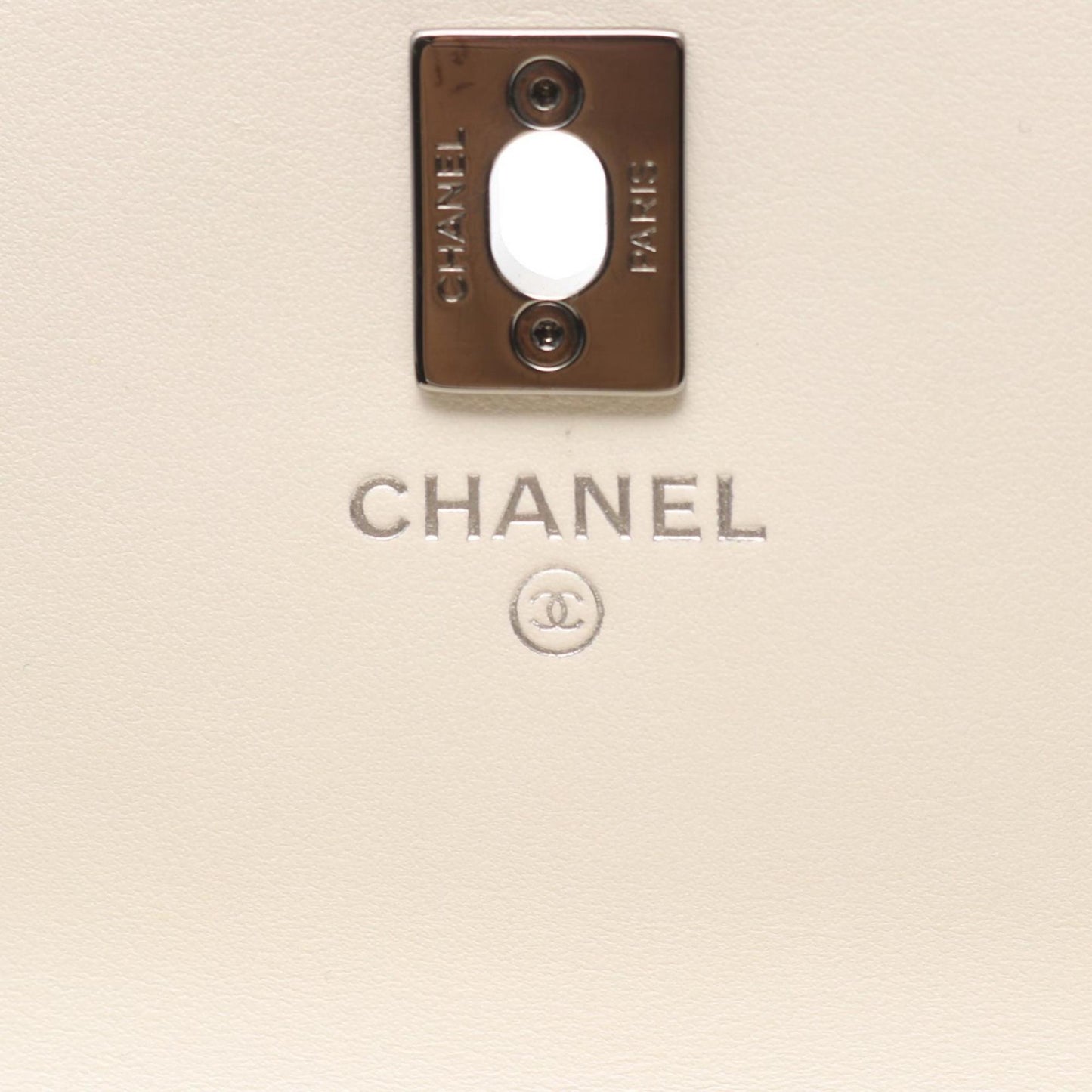 CHANEL Matelasse Top Handle Phone Case Shoulder Bag in Lambskin Leather (White)