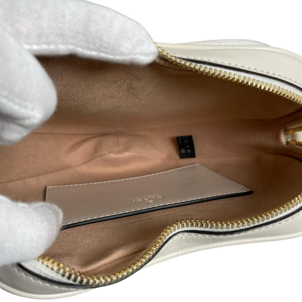 Gucci shoulder bag, heart chain, interlocking G design, leather, 751628, white — Like New
