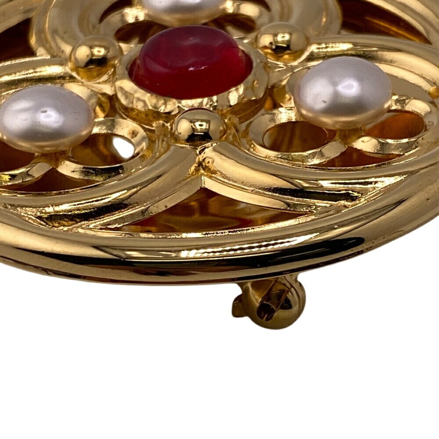 CHANEL Gripoa Brooch Gold Ladies