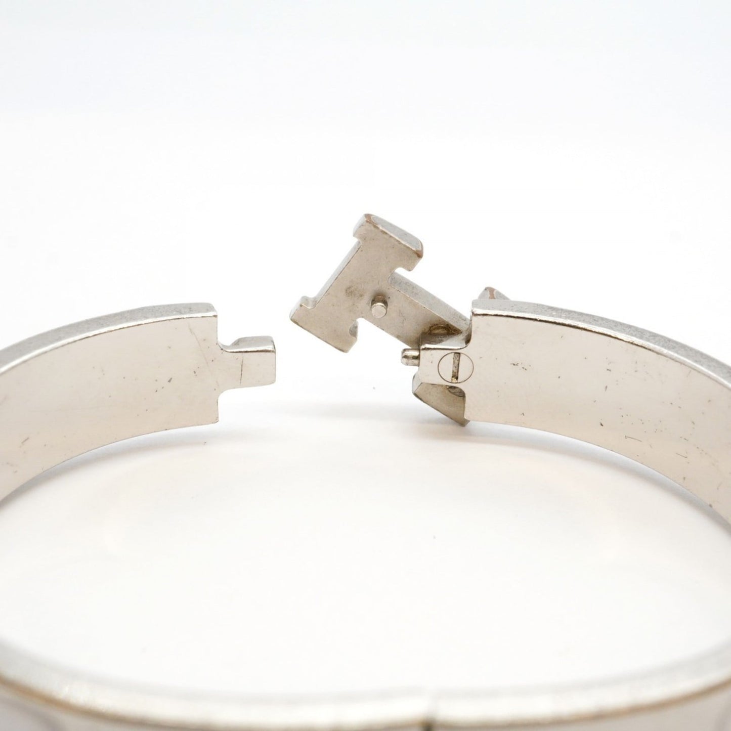 Hermes Click Cluck PM Bangle in Metal and White for Women