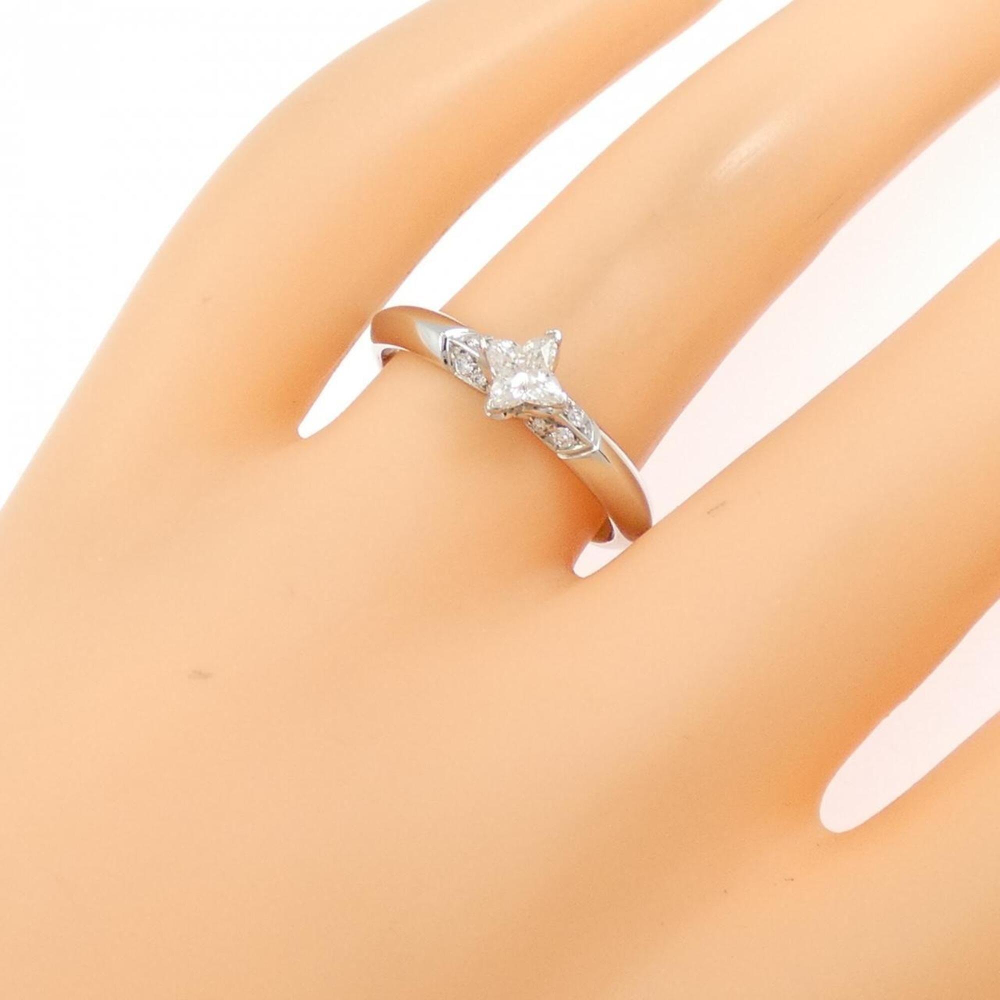 Louis Vuitton Star Monogram Ring — Like New