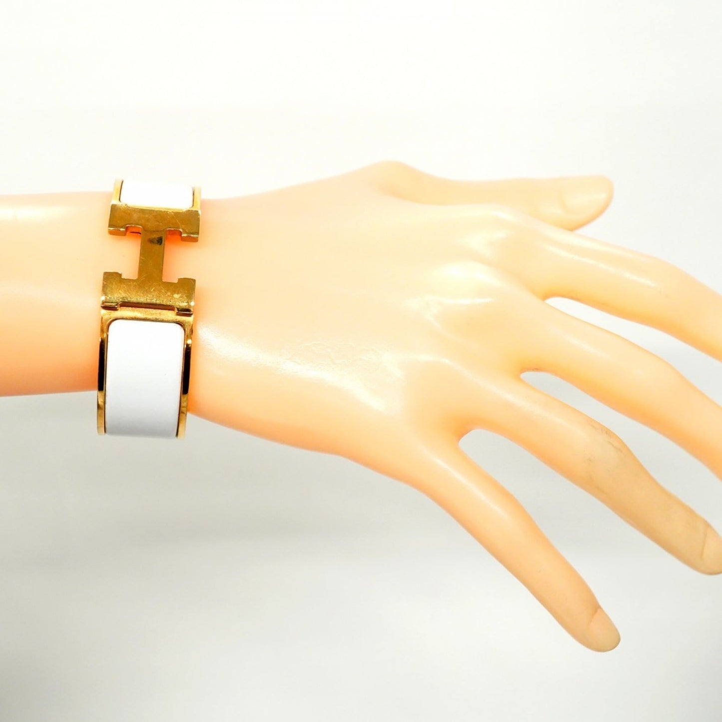 Hermes Click Cluck GM Bangle in GP Plated Gold and White for Women