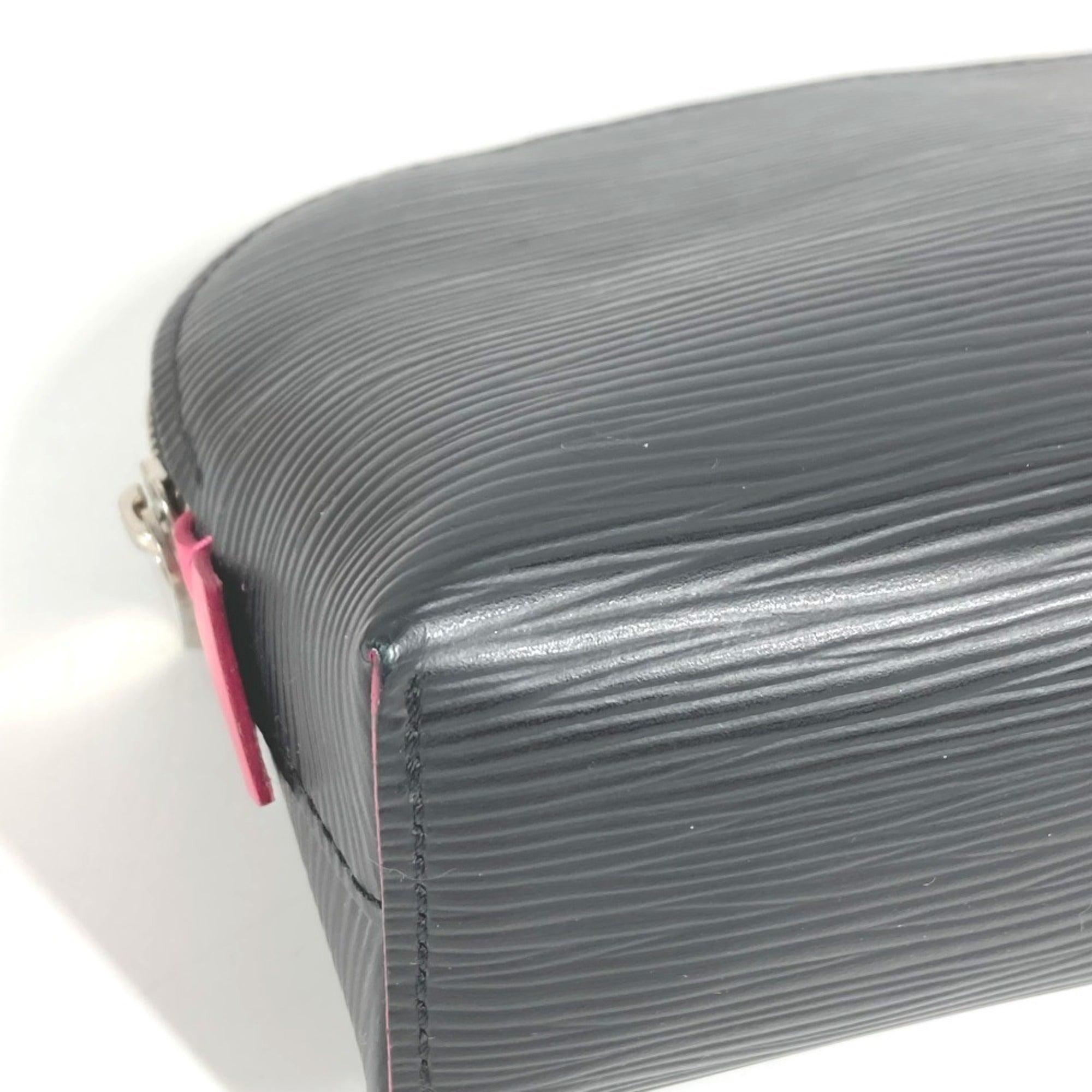 LOUIS VUITTON M67185 Epi Two-Tone Pochette Cosmetic Pouch/Makeup Pouch/Multi-Pouch/Cosmetic Pouch/Epi Leather/Men's/Women's/Noir/Black — Like New