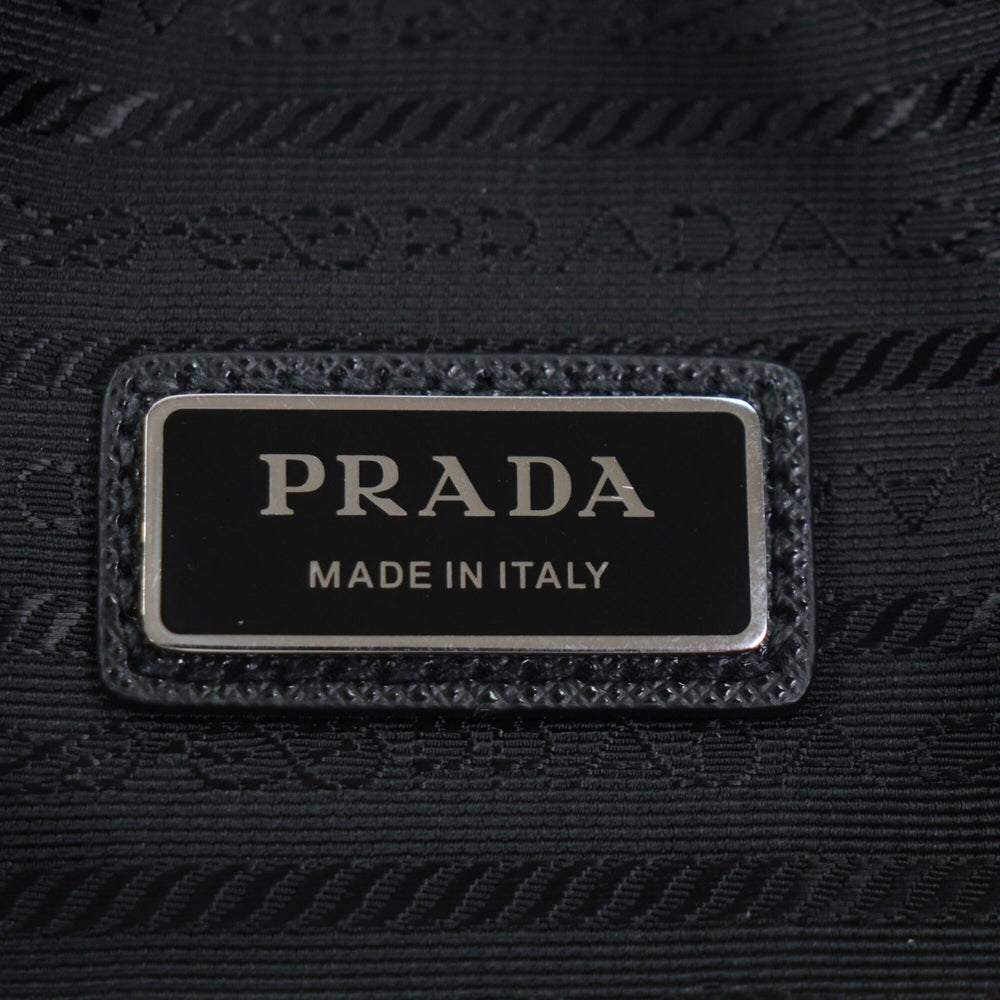 PRADA 2VH176 Nylon Leather Triangle Logo Plate Re-Nylon Body Bag Black Made in Italy Men's — Like New