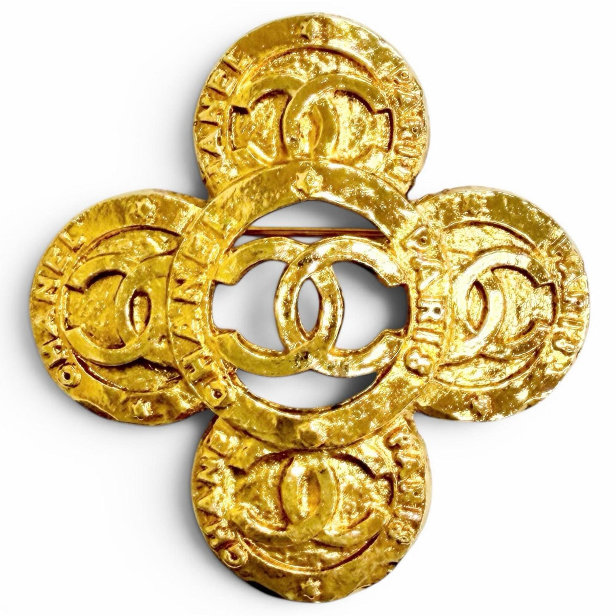 CHANEL Vintage 28 Coco Mark Flower Motif Brooch, Gold, Made in France, Women's, Highly Recommended ◎ — Like New