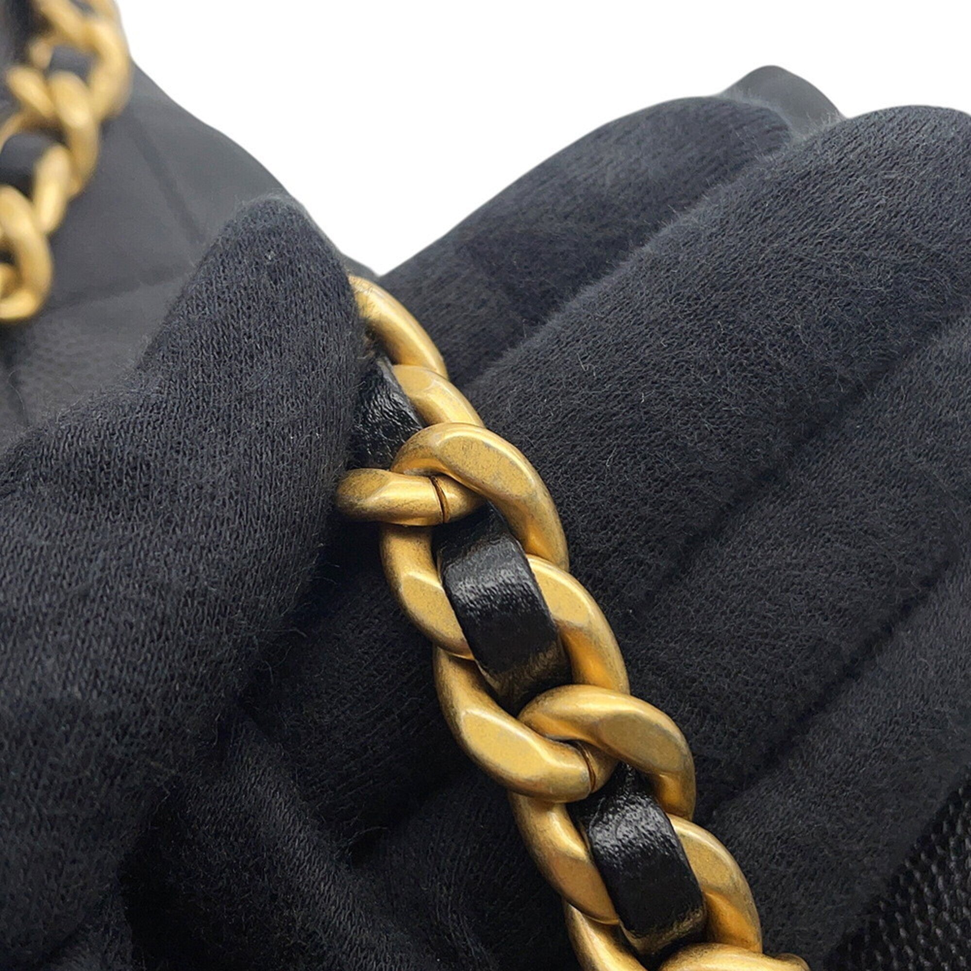 Chanel Chain Shoulder Bag CHANEL25 Large Coco Mark Matelassé Caviar Skin AS5553 CHANEL Black Handbag Women's — Like New