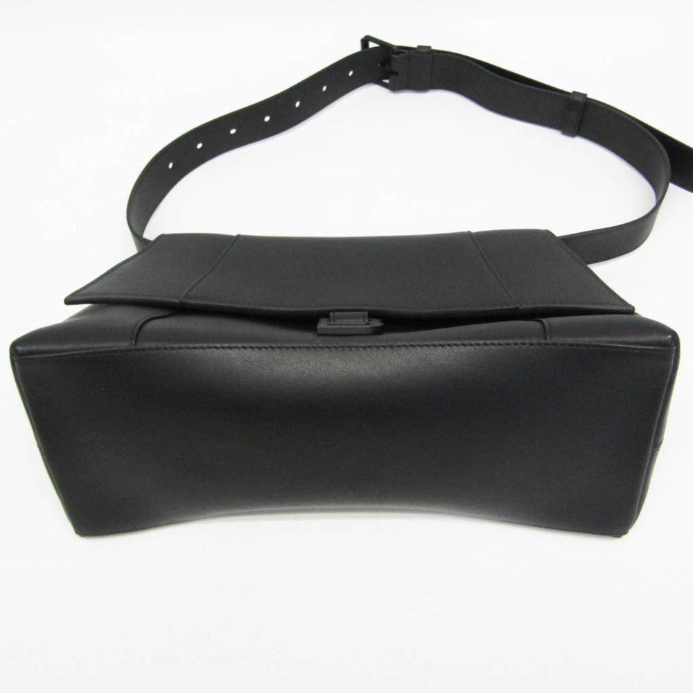 Balenciaga Downtown Medium 671354 Men,Women Leather Shoulder Bag Black — Like New