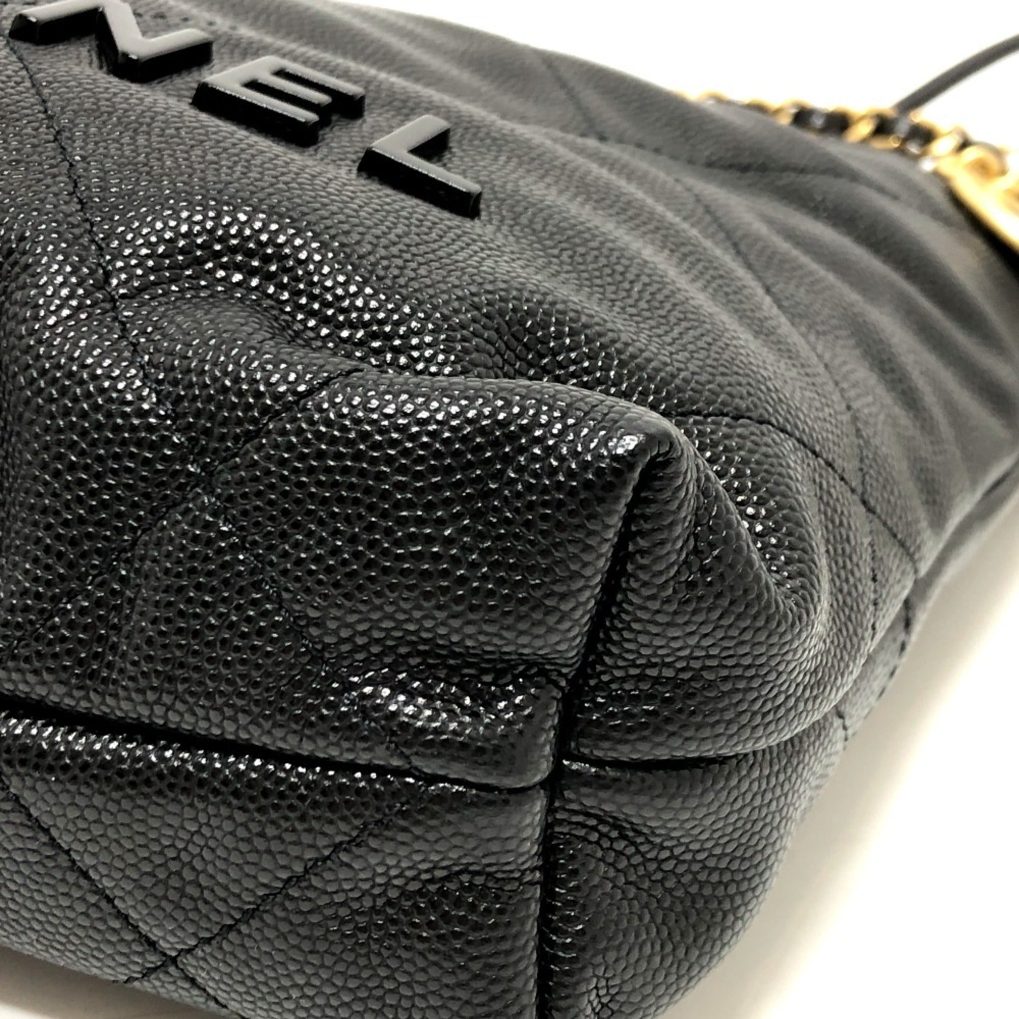 CHANEL AS3980 Matelasse Chanel 22 So Black Bag Shoulder Handbag Caviar Skin Women's — New - Store Return