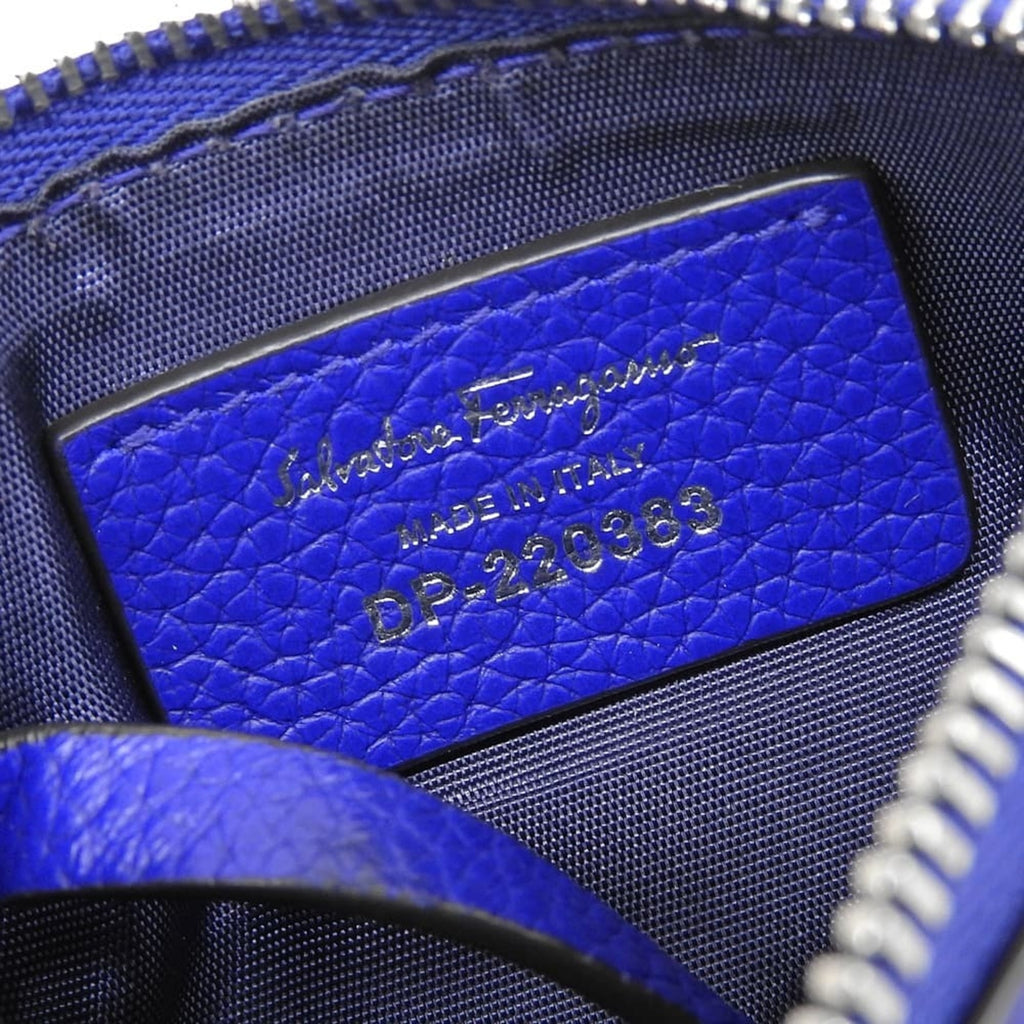 Like new Salvatore Ferragamo Gancini coin purse DP 220383