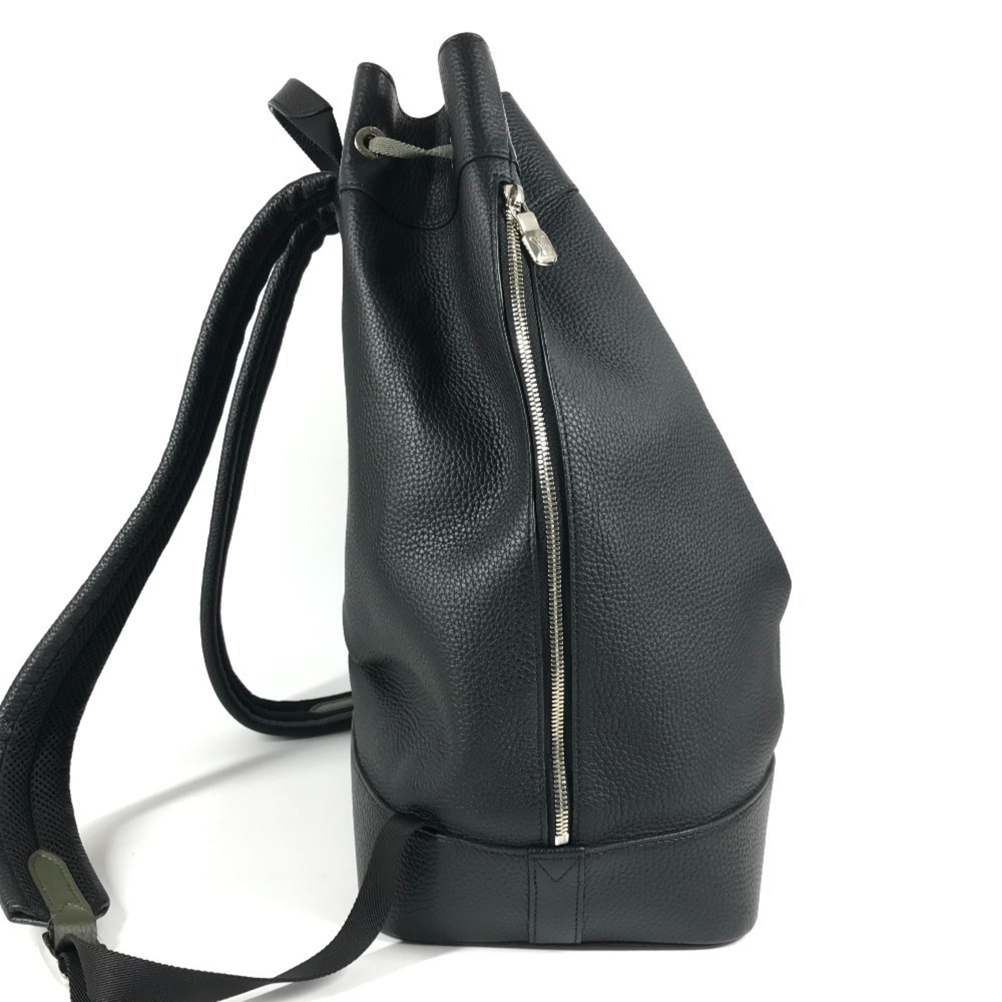LOUIS VUITTON M55171 LV Logo Taurillon Noé Backpack Daypack Bag Drawstring Rucksack Leather Men's Women's Black — Like New