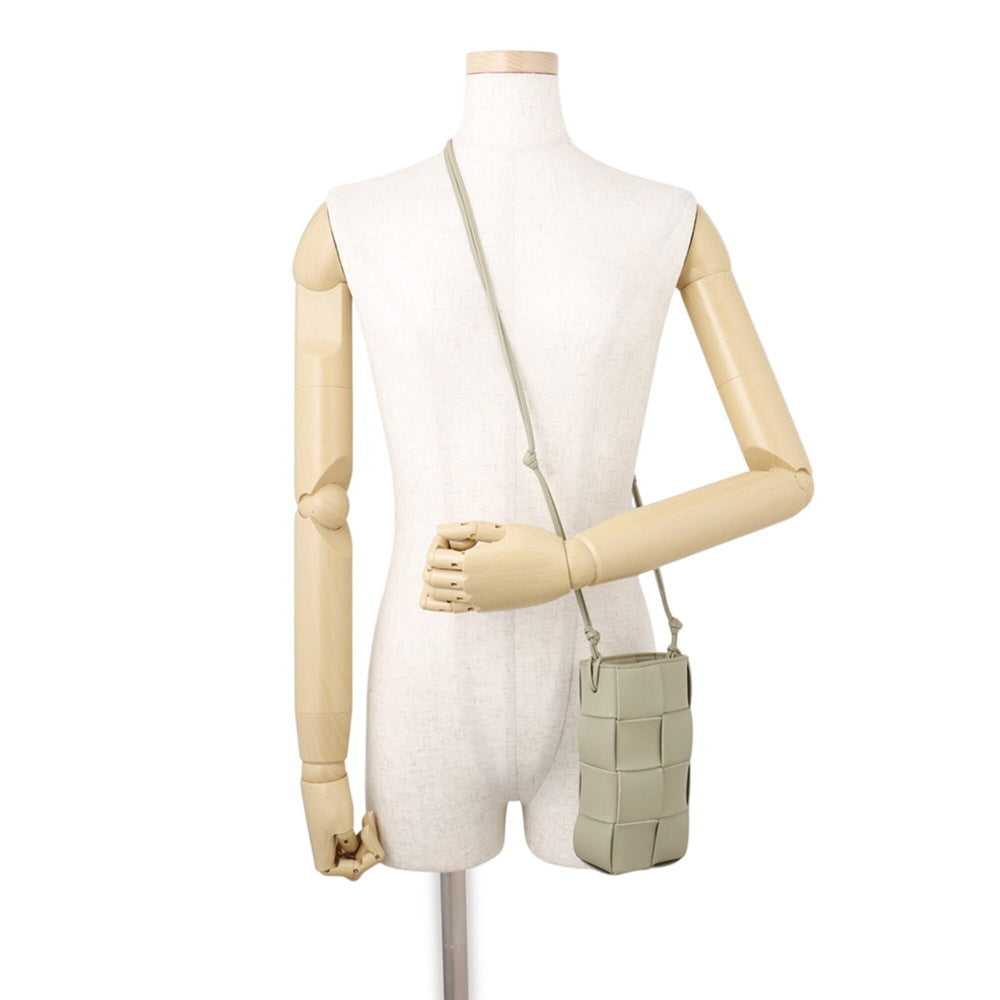 Bottega Veneta Shoulder Bag Intrecciato Cassette Phone Pouch 729298 BOTTEGA VENETA Green Handbag Smartphone — Like New