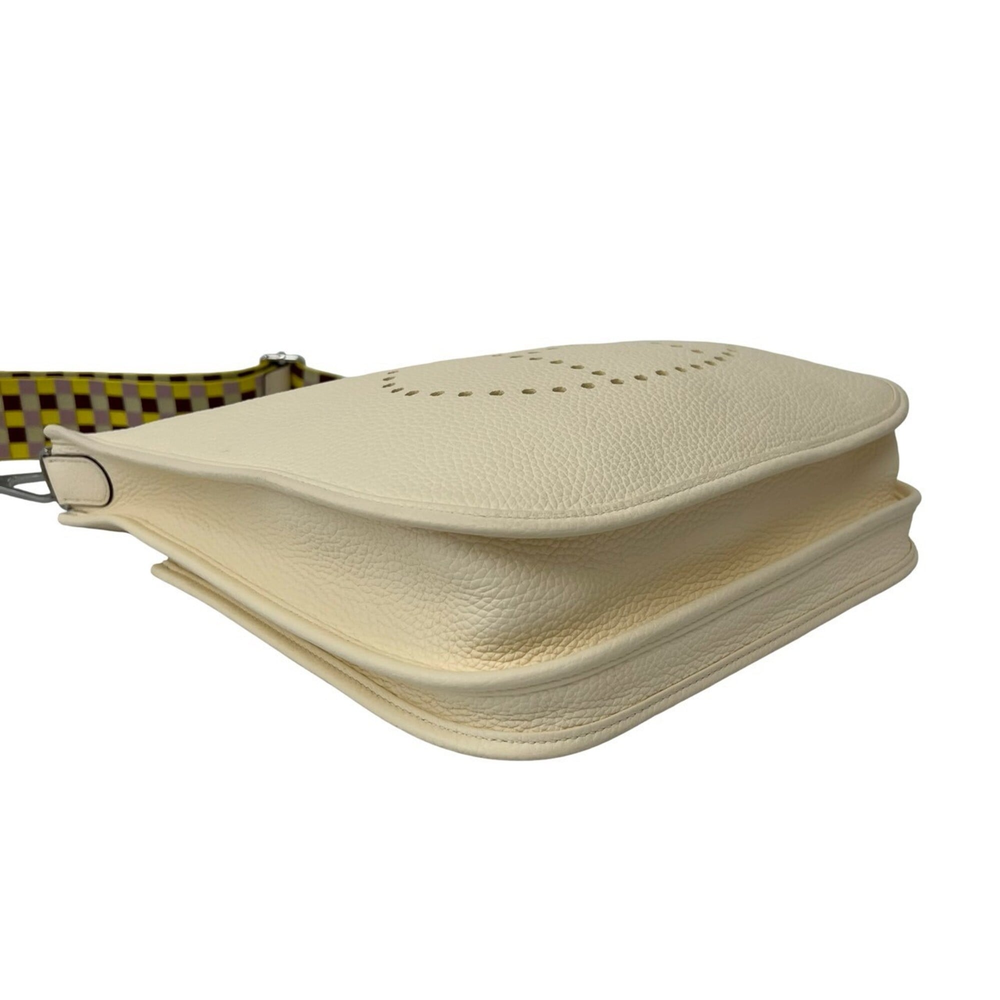 HERMES Evelyne 3 PM Taurillon Clemence Leather Shoulder Bag/Sacoche, Ivory, 65819 — Like New
