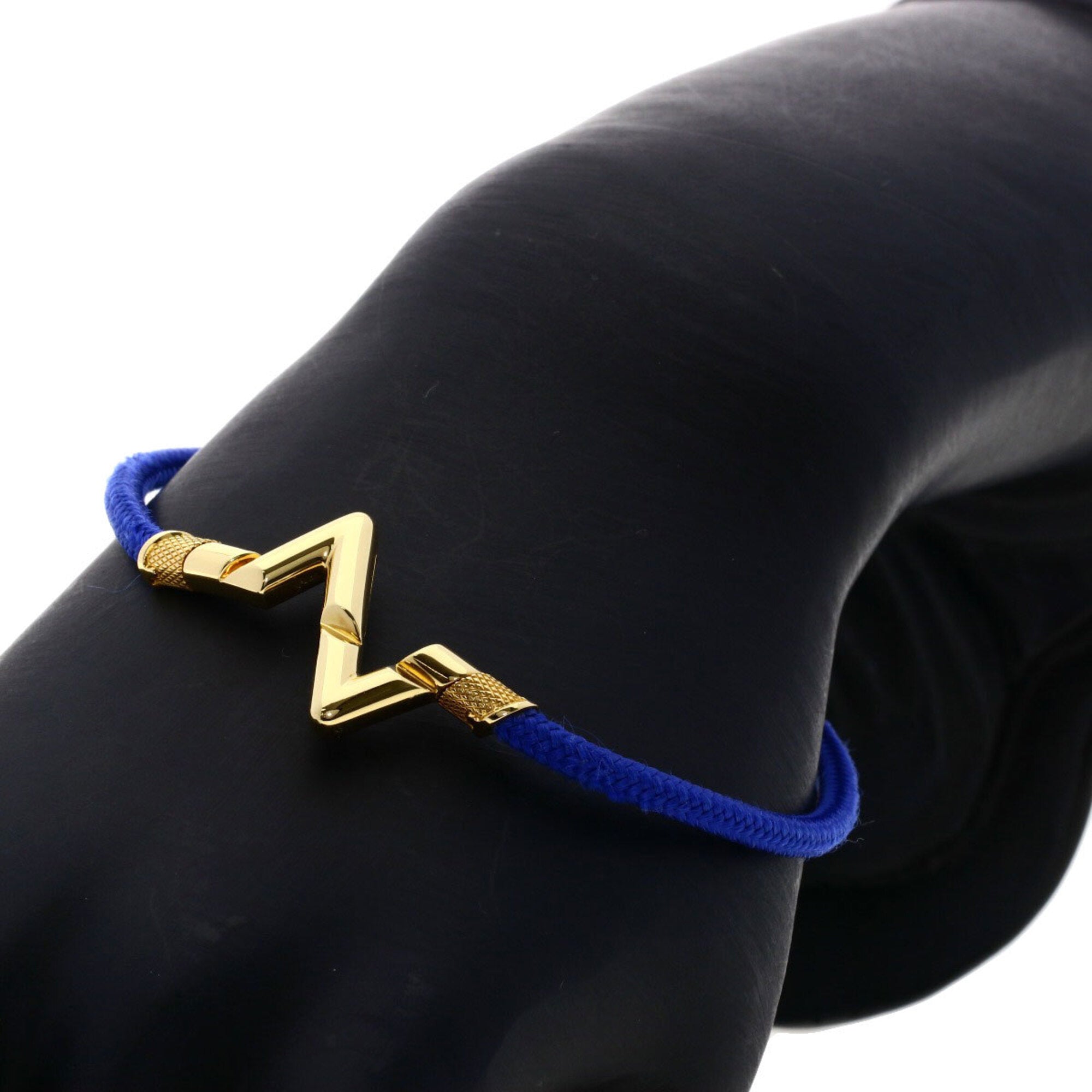 Louis Vuitton LV Vault Upside Down #19 Bracelet 18K Yellow Gold Women's LOUIS VUITTON — Like New