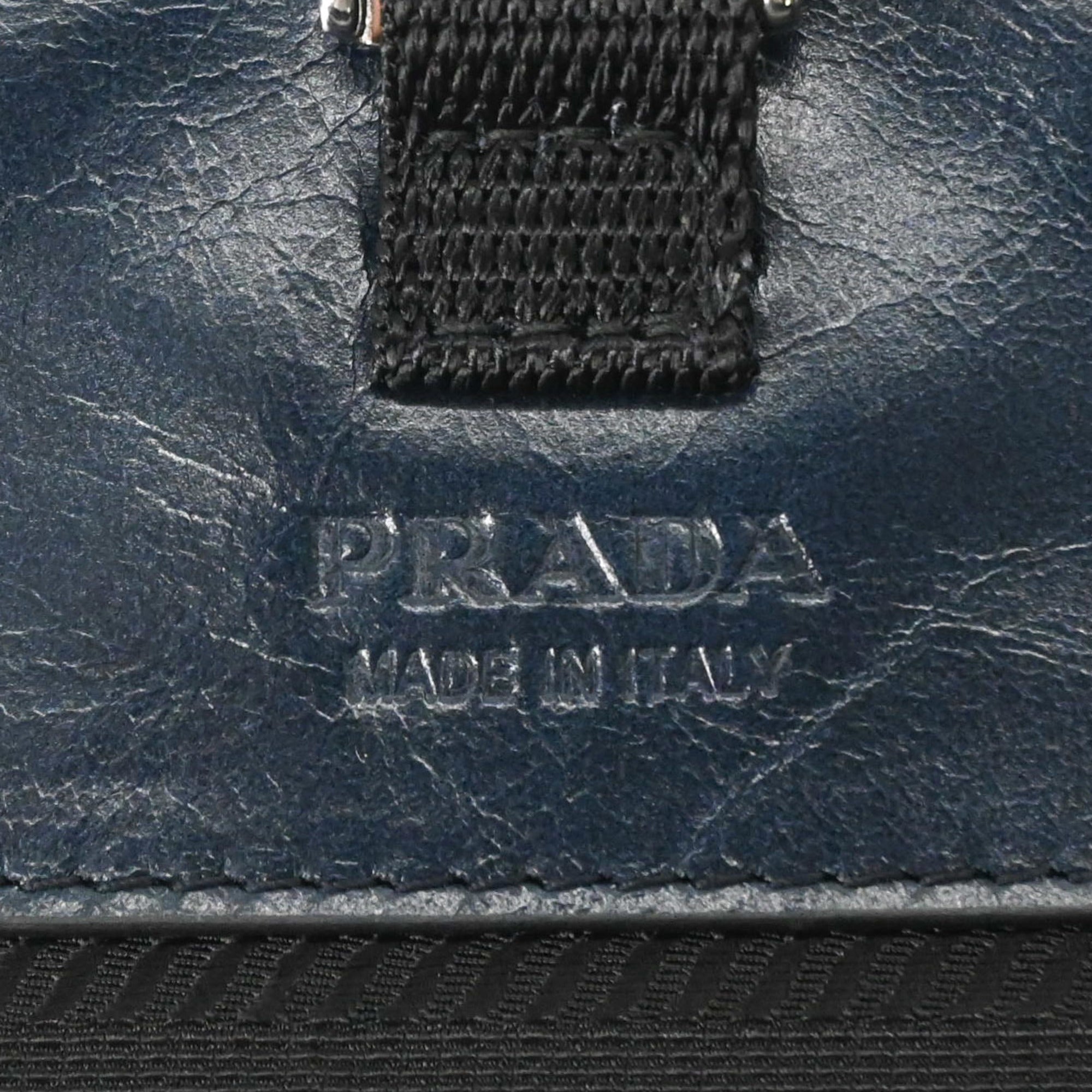 PRADA Softlook Leather Shoulder Bag/Body Bag, Tessuto, Navy — Like New
