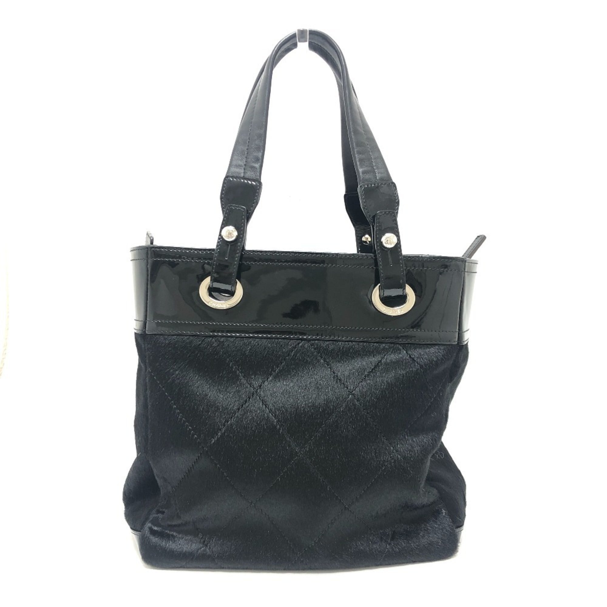 CHANEL A34208 CC Coco Mark Paris-Biarritz PM Enamel x Ponytail Leather Tote Bag Enamel/Ponytail Women's Black — Like New