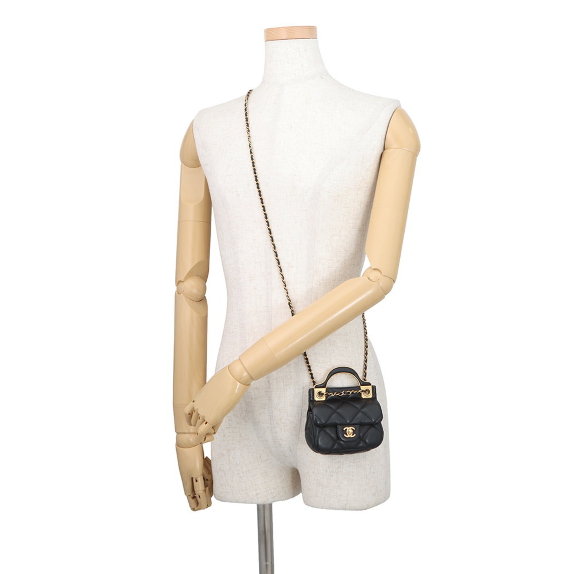 Chanel Chain Shoulder Bag Matelassé Coco Mark Lambskin AP2271 CHANEL Black Handbag Women's — Like New