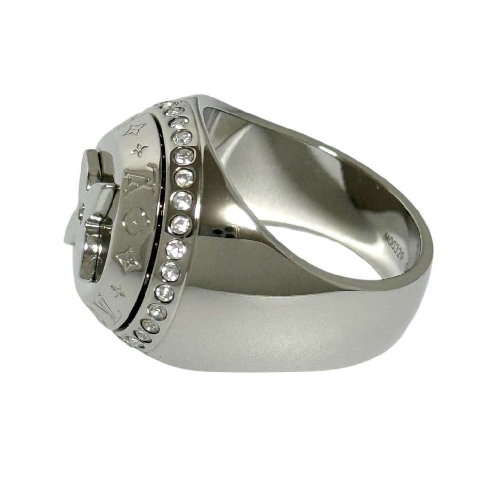 Louis Vuitton Men's Signet Ring, Size 21, Rotating Ring — New - Store Return